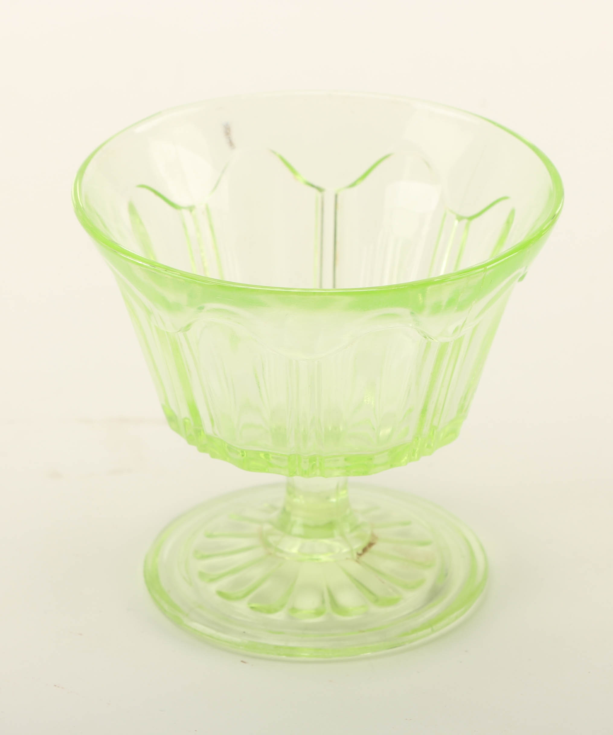 Vaseline Glassware Set