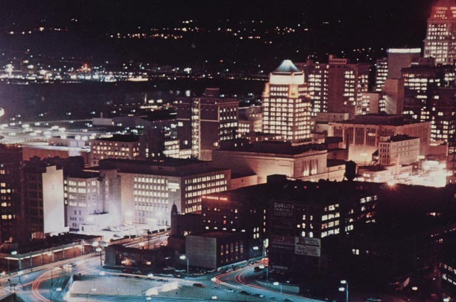Allan Kain Offset Lithograph "Cincinnati Alight"