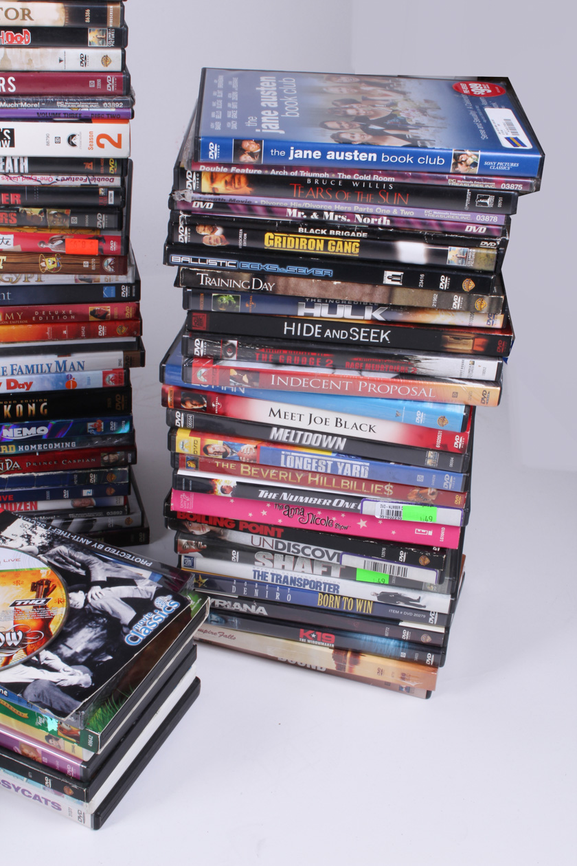 Disney and Over 150 Other DVDs With Element 19" LED HDTV