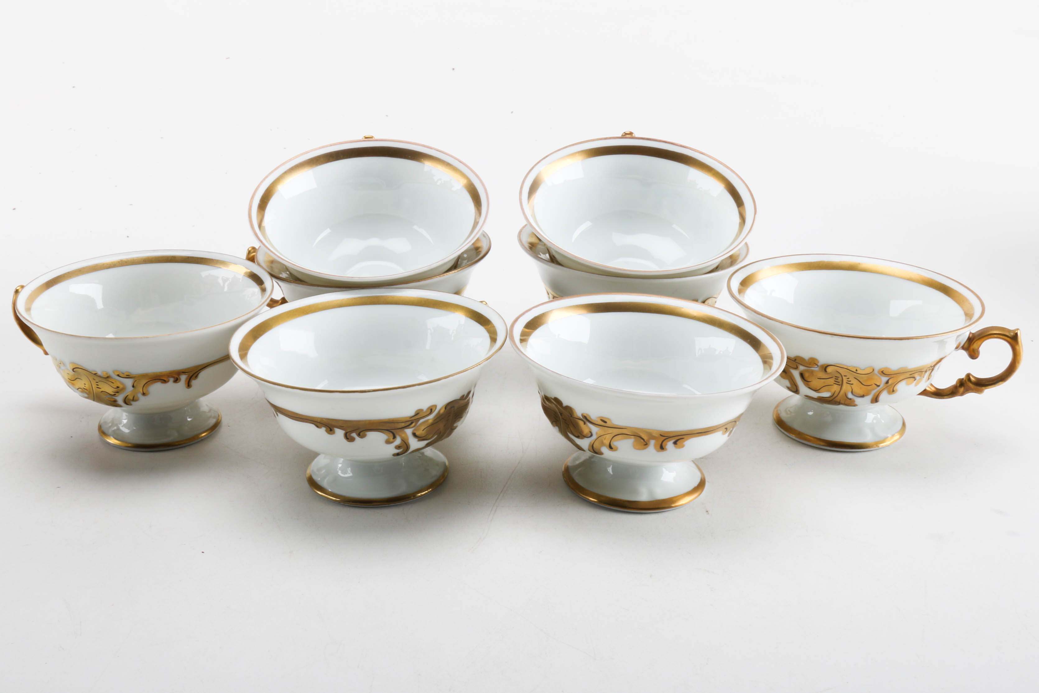 Circa 1950 Polish Porcelain Dinnerware