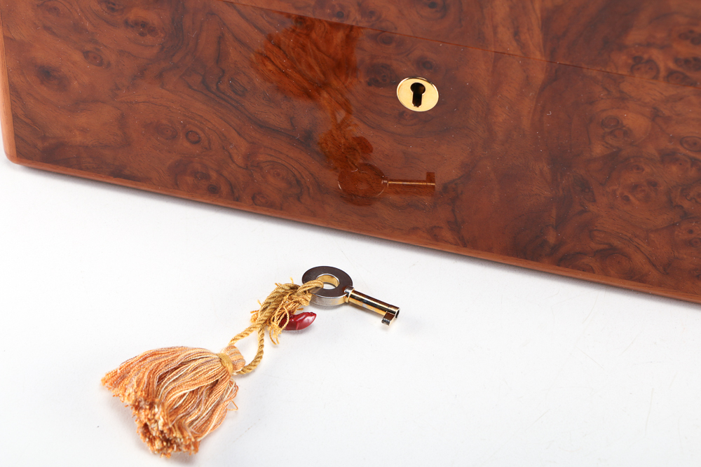 Burlwood Humidor By Nat Sherman