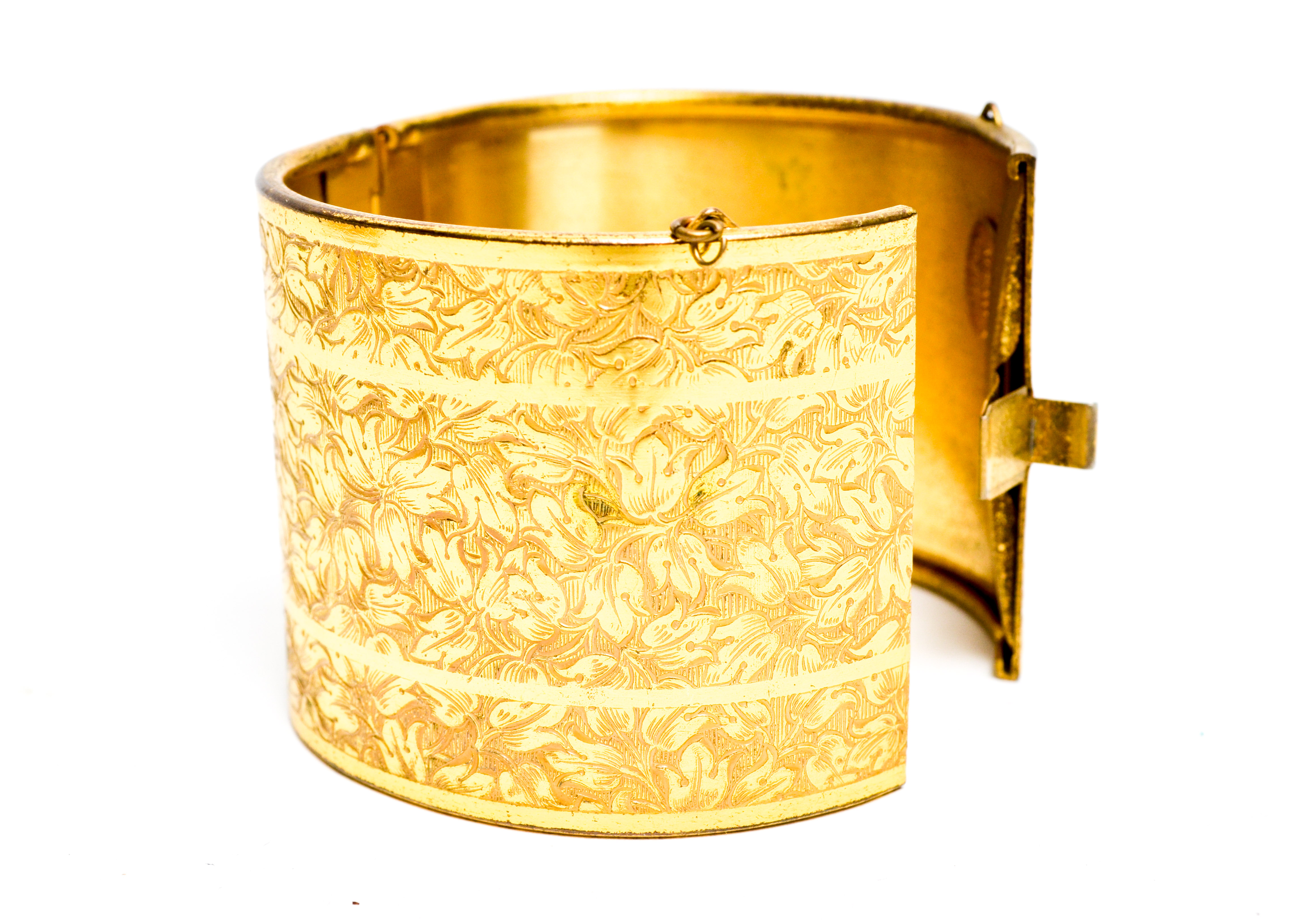 Assortment of Gold Tone Costume Jewelry