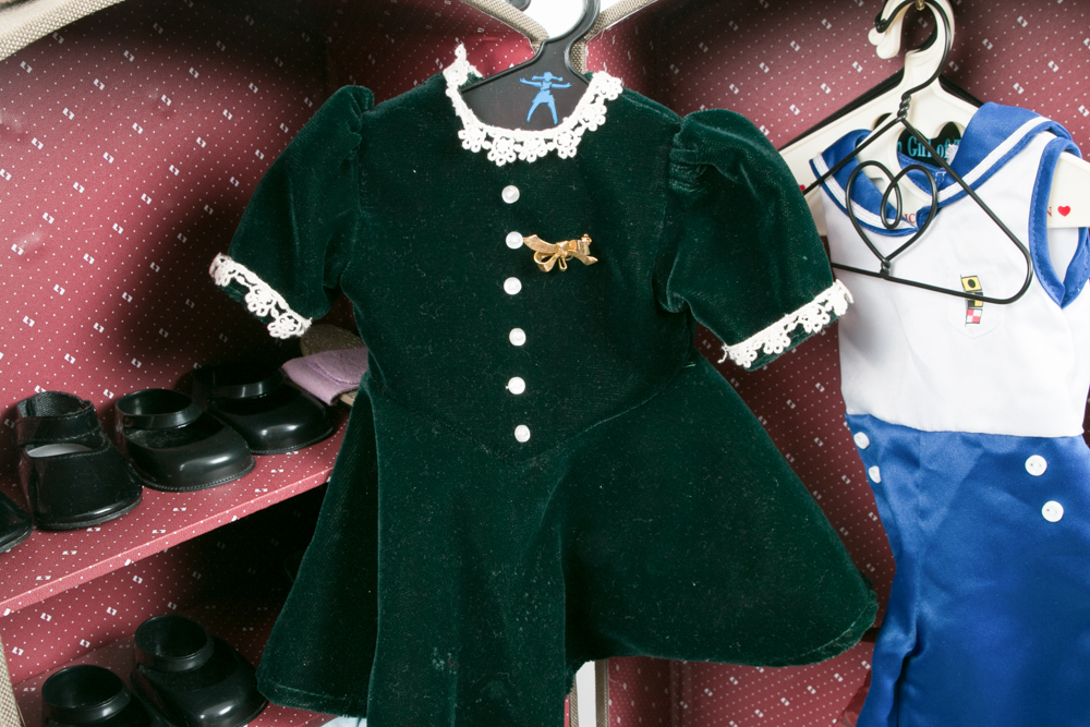 American Girl Doll Molly with Travel Trunk and Accessories