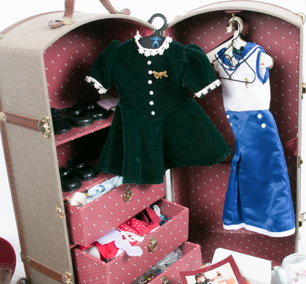 American Girl Doll Molly with Travel Trunk and Accessories