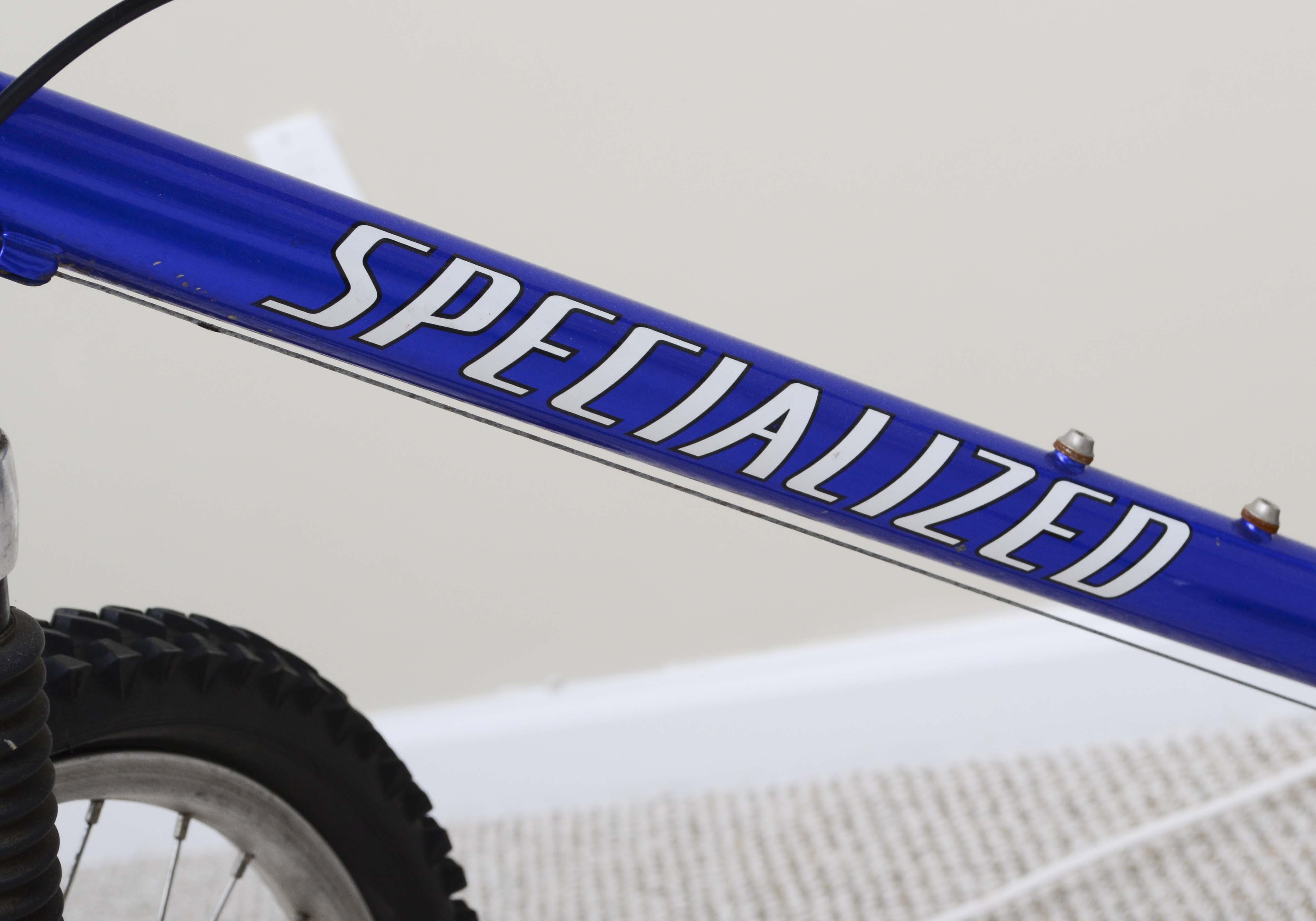 Hard Rock FS "Specialized" Mountain Bike