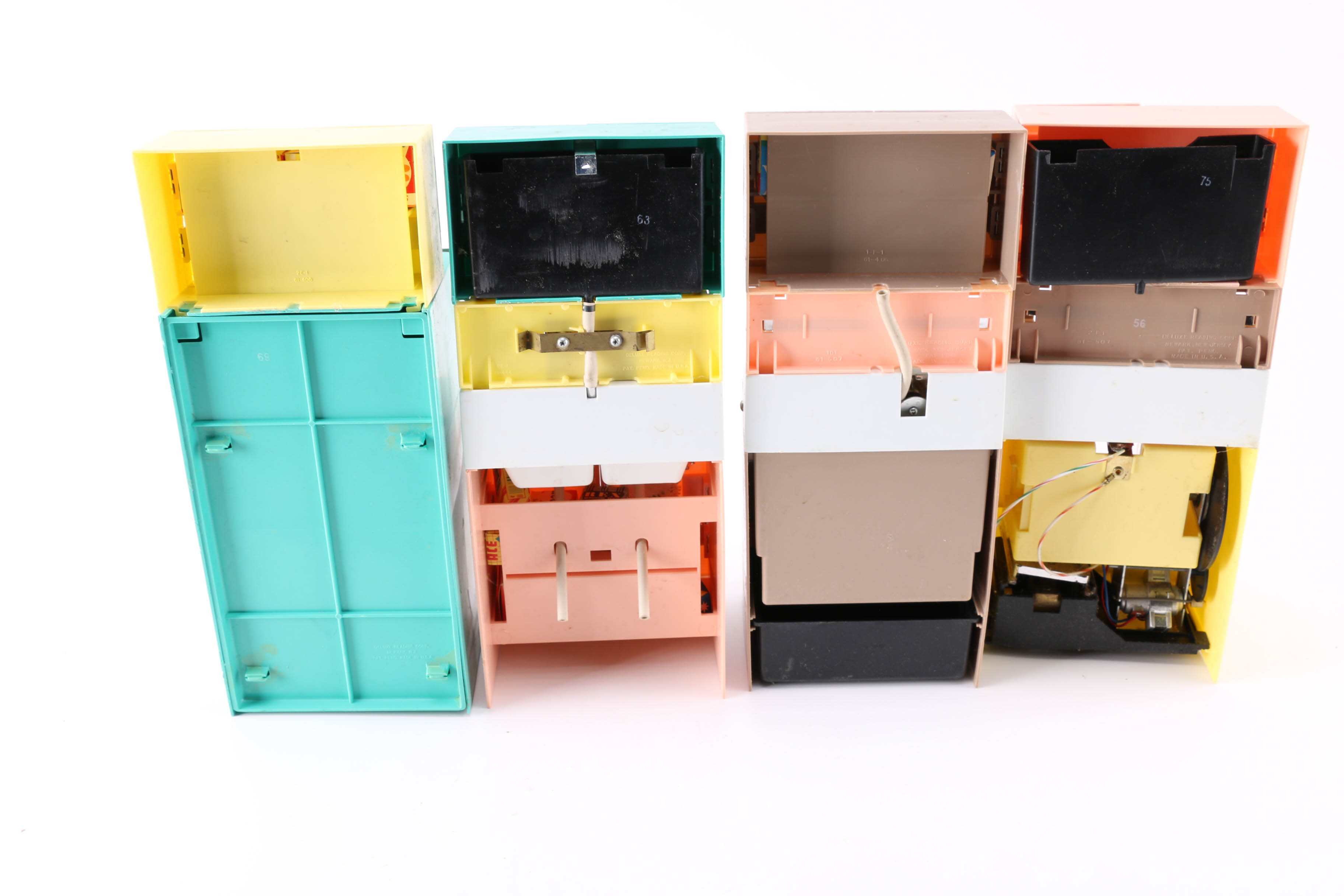 1960s Barbie-Sized Deluxe Reading "Dream Kitchen" Playset