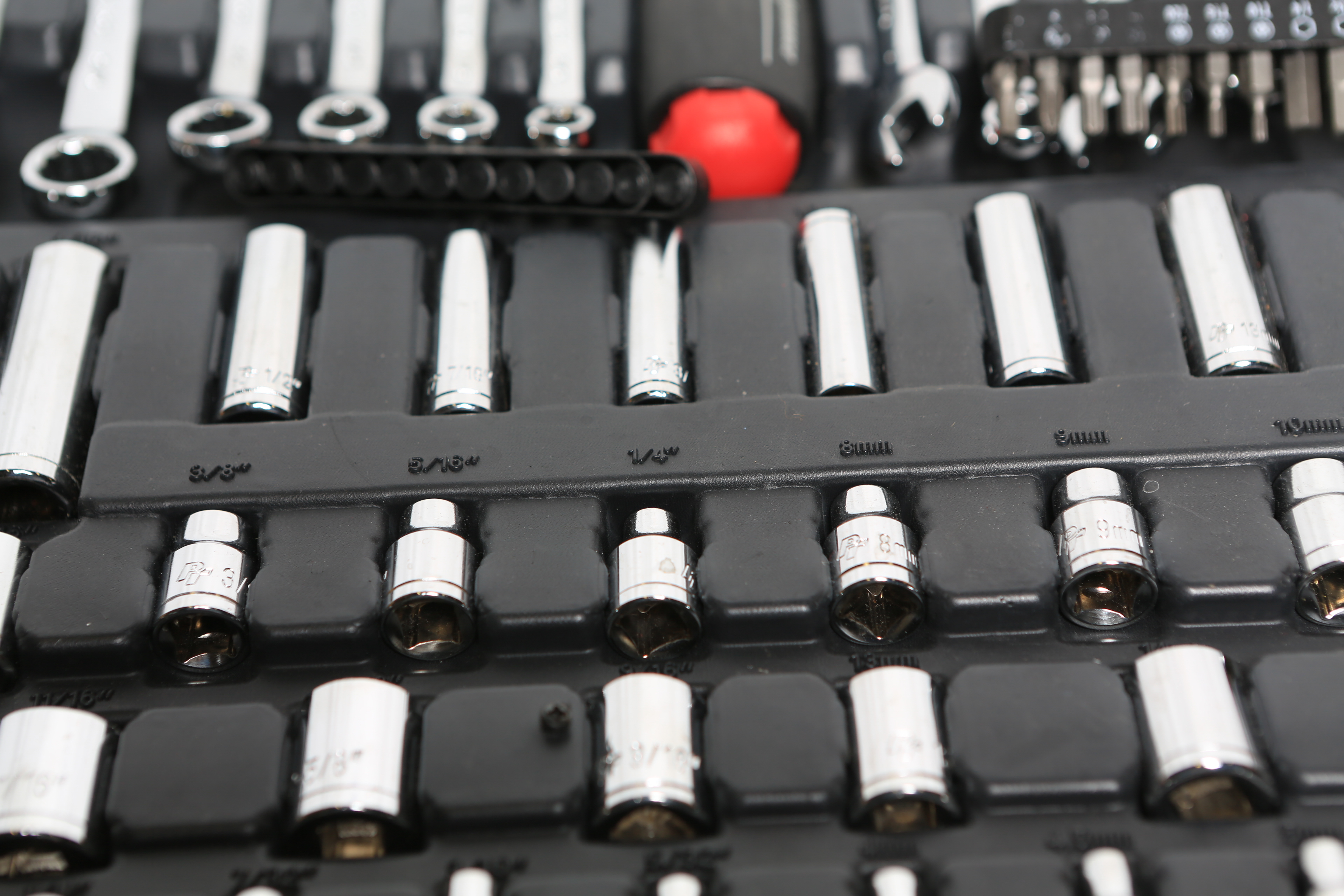 PT Performance 150 Piece Tool Kit