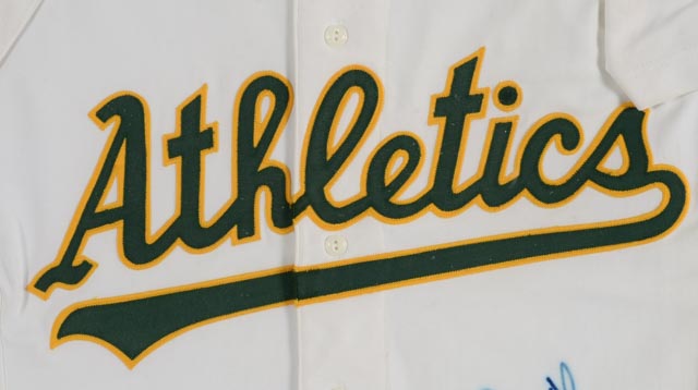 Reggie Jackson Signed Athletics Jersey  COA