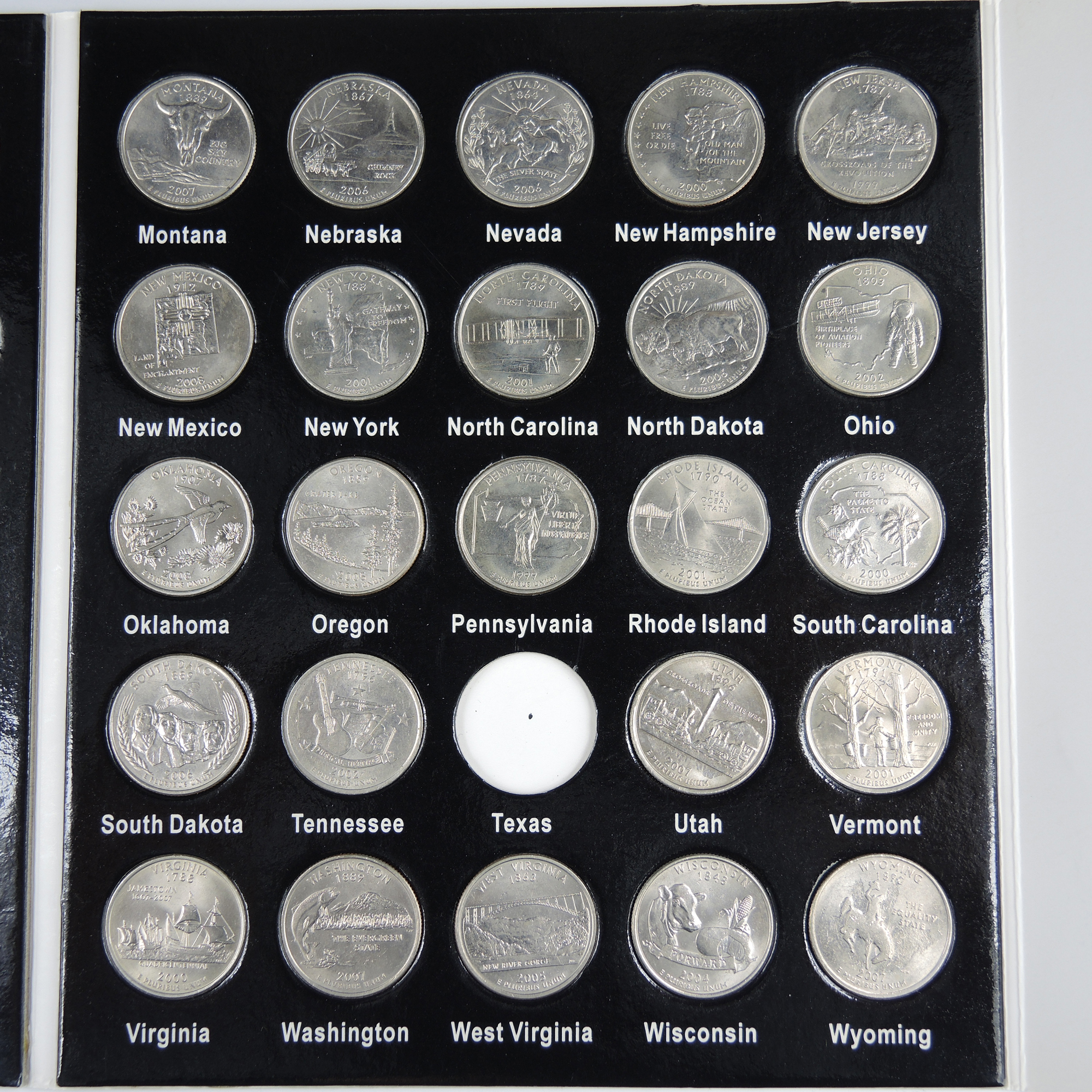 U.S. Fifty States Quarter Coin Collection with Binders