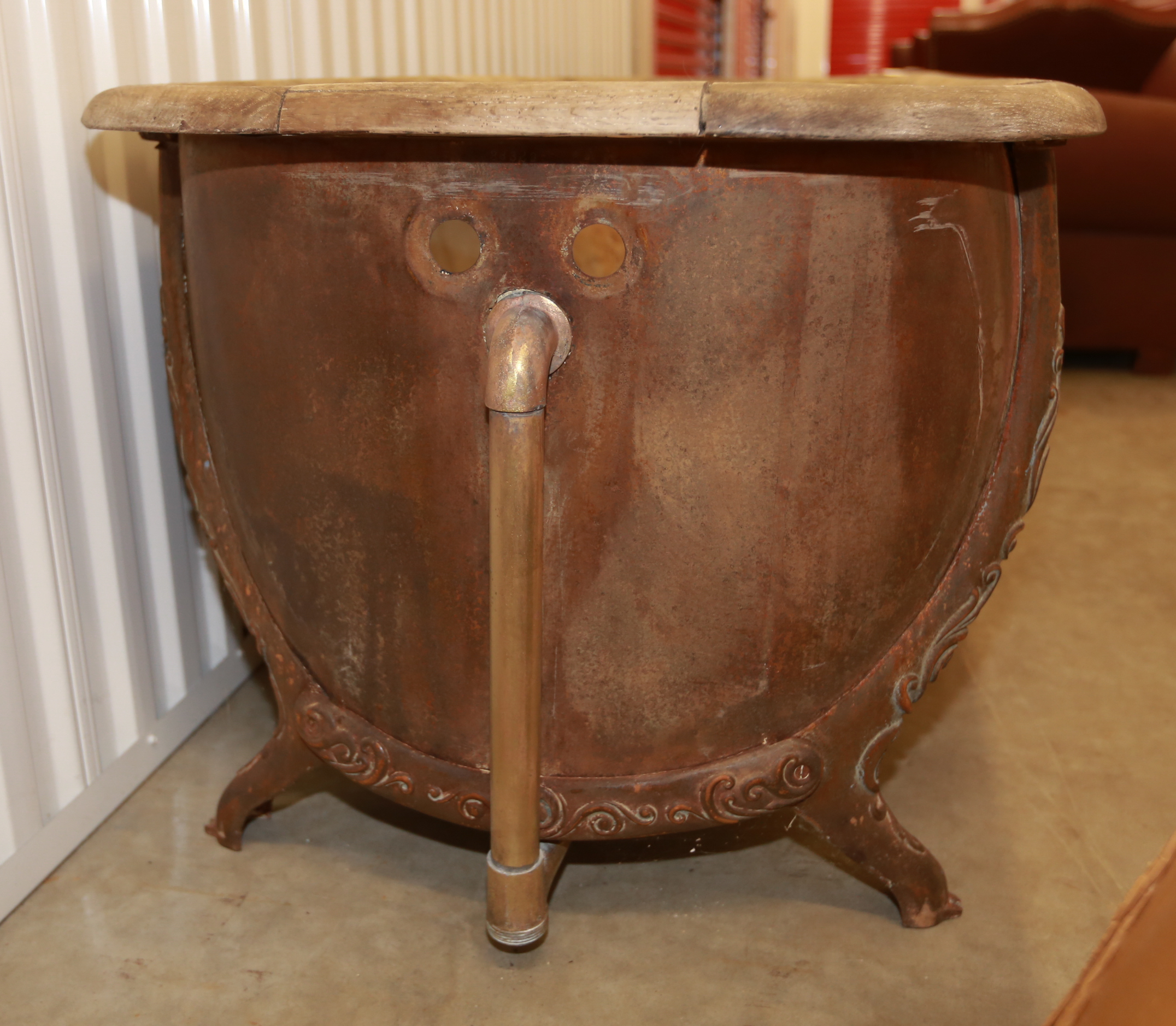 Antique Circa 1890s Metal Bathtub