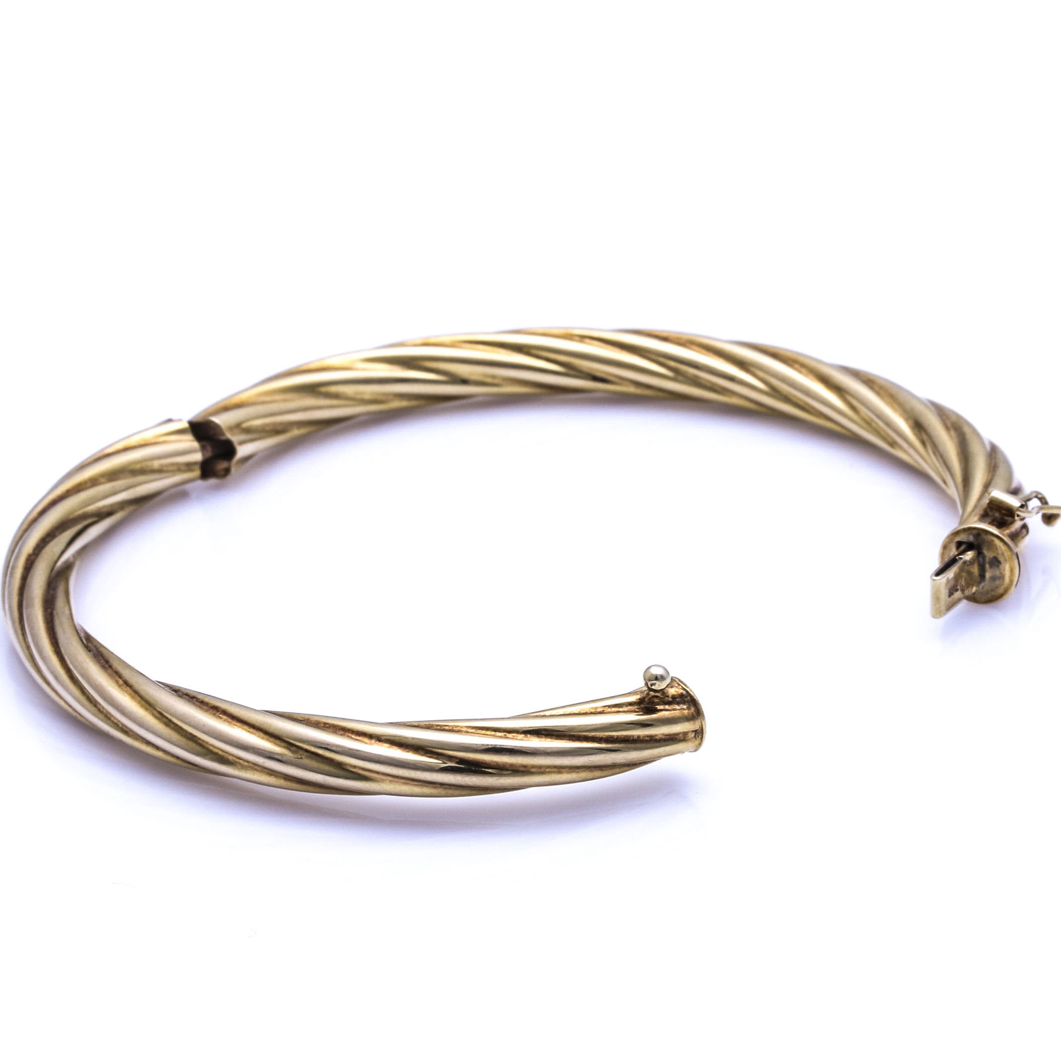 14K Yellow Gold Twisted Rope Bangle by Unoaerre