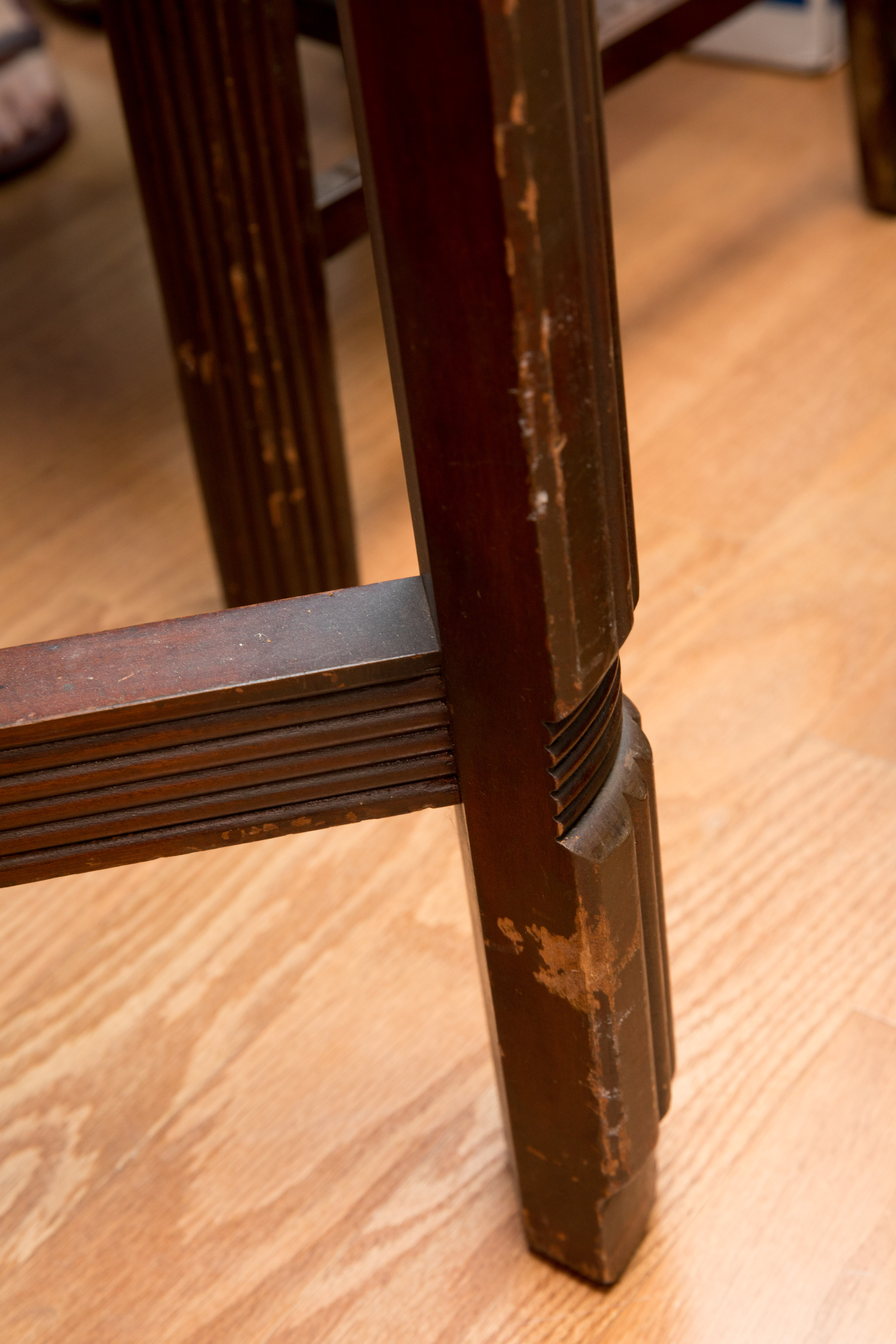 Vintage Hooker-Bassett Furniture Dining Table and Chair Set
