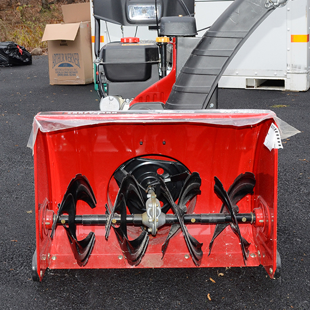 Craftsman 28" Clearing Snow Blower