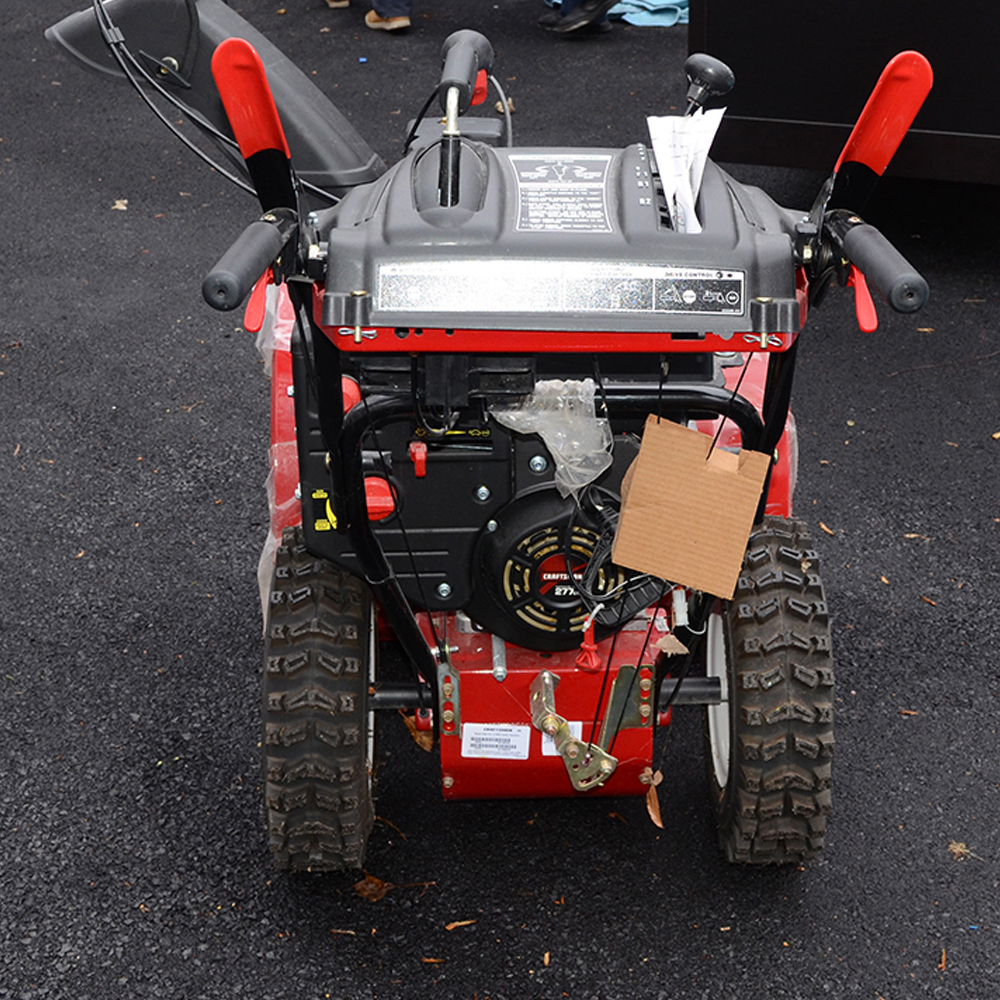 Craftsman 28" Clearing Snow Blower
