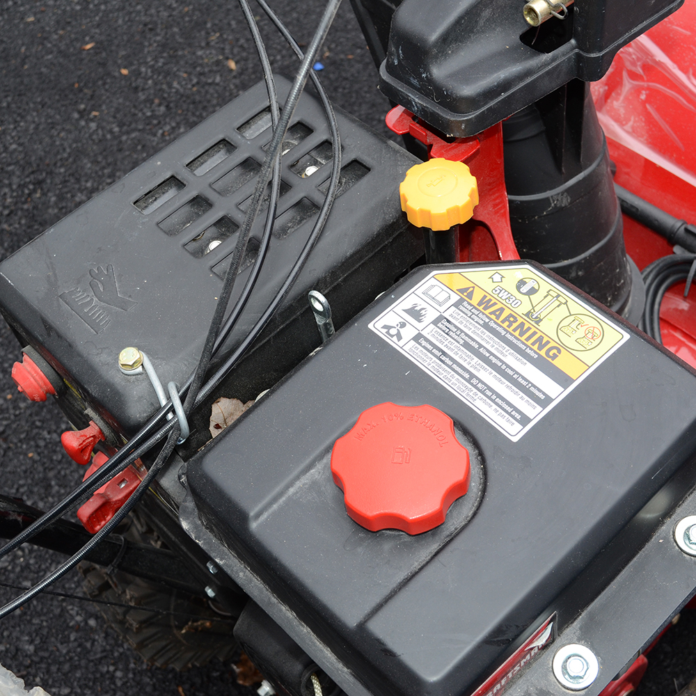 Craftsman 28" Clearing Snow Blower