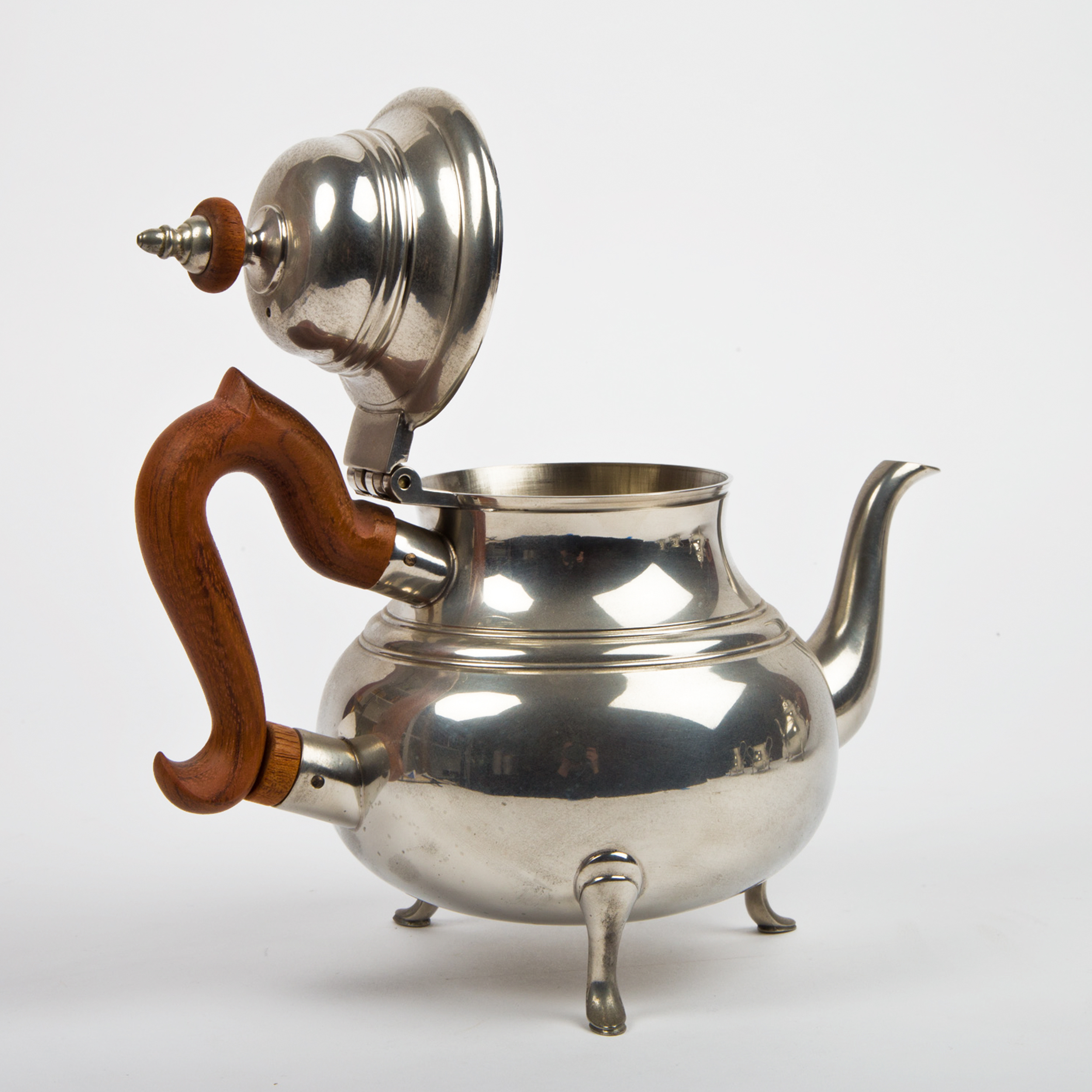 Kirk Steiff  "Williamsburg" Pewter Tea Set