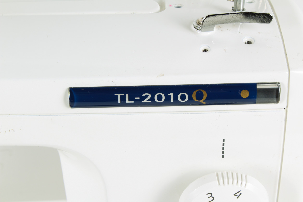 Juki TL-2010Q 9" Arm Straight Stitch Sewing Quilting Machine