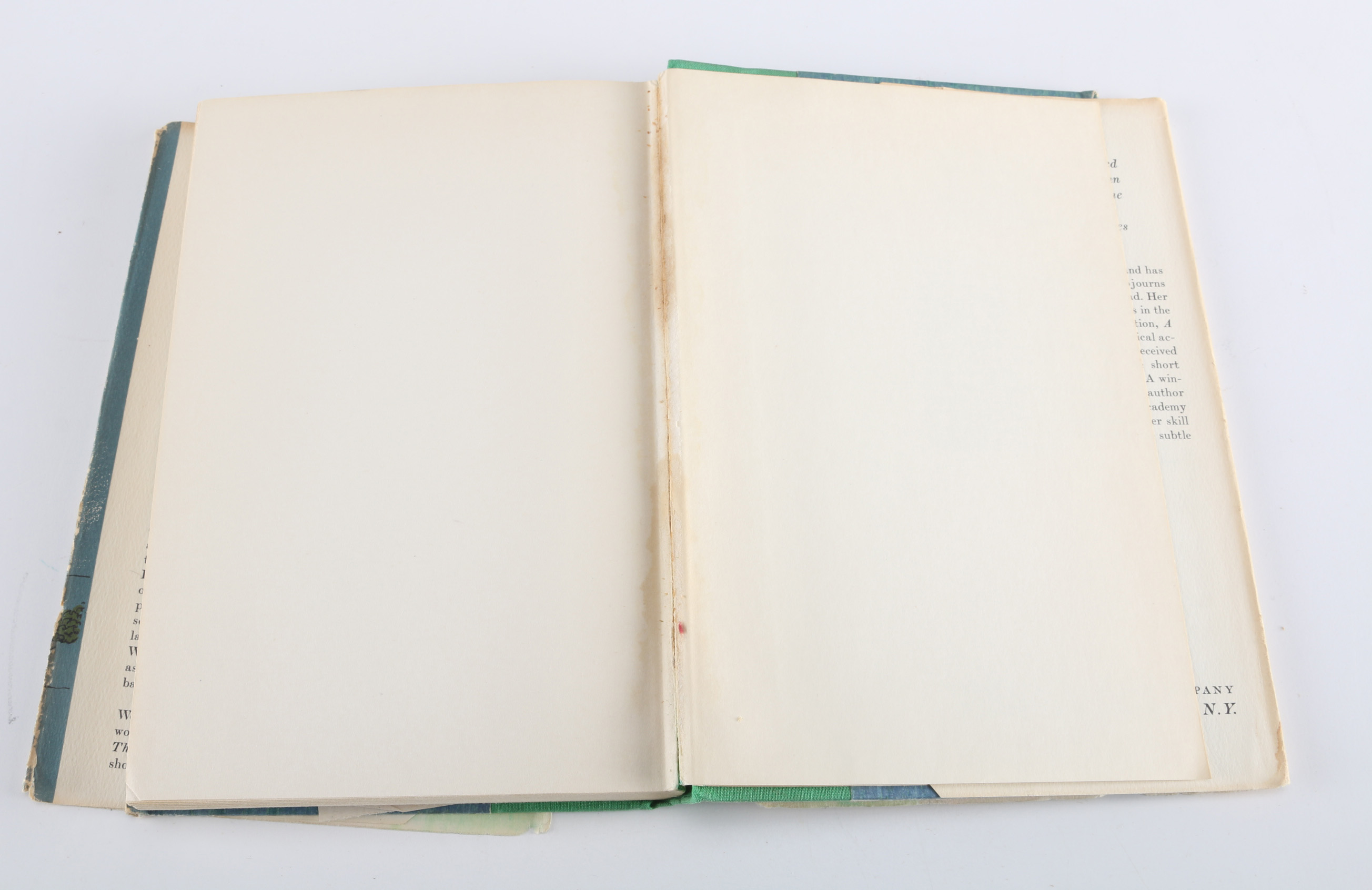 Signed Eudora Welty First Edition "The Bride of Innisfallen"