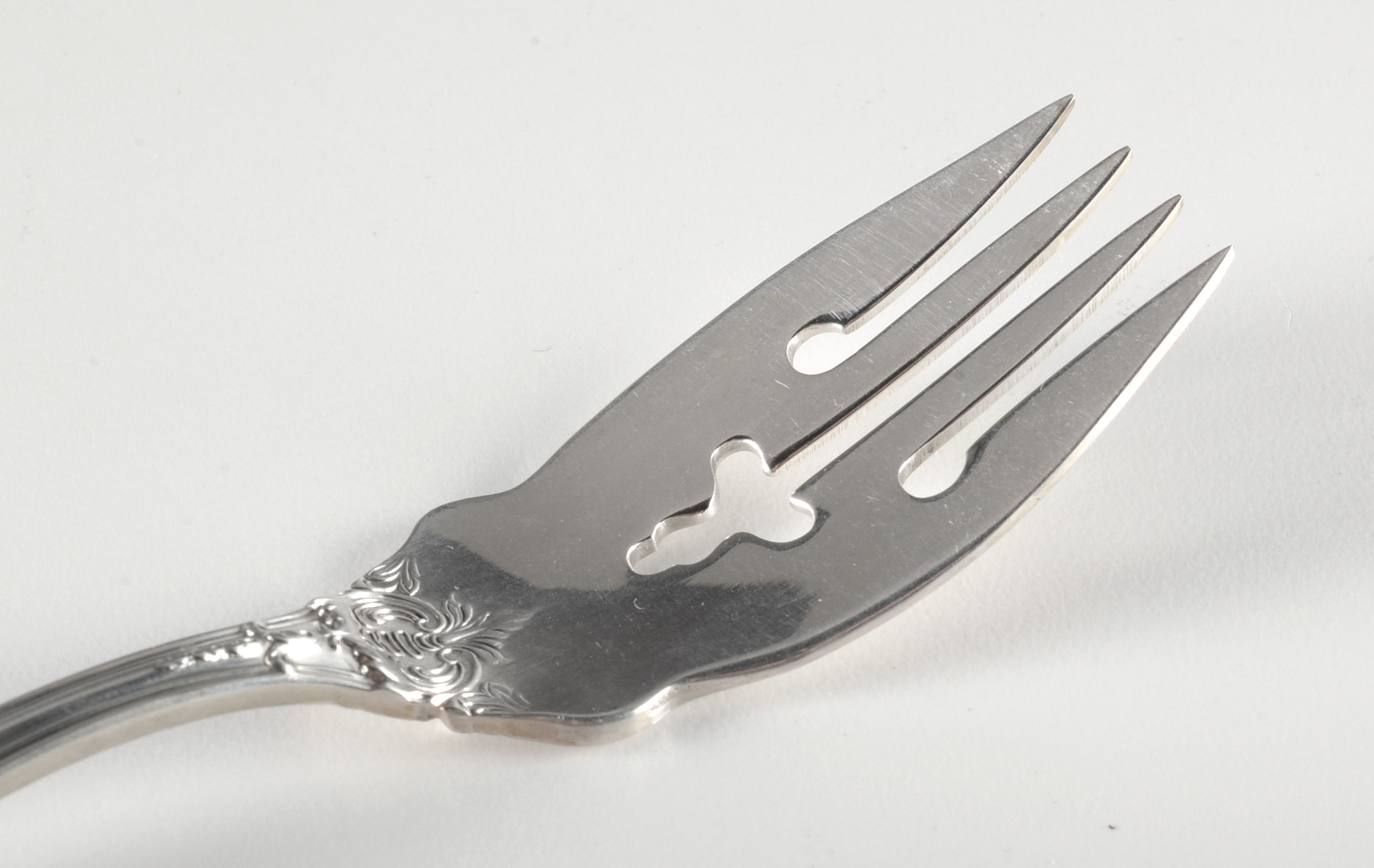 Reed & Barton Sterling Silver "Francis I" Flatware Set