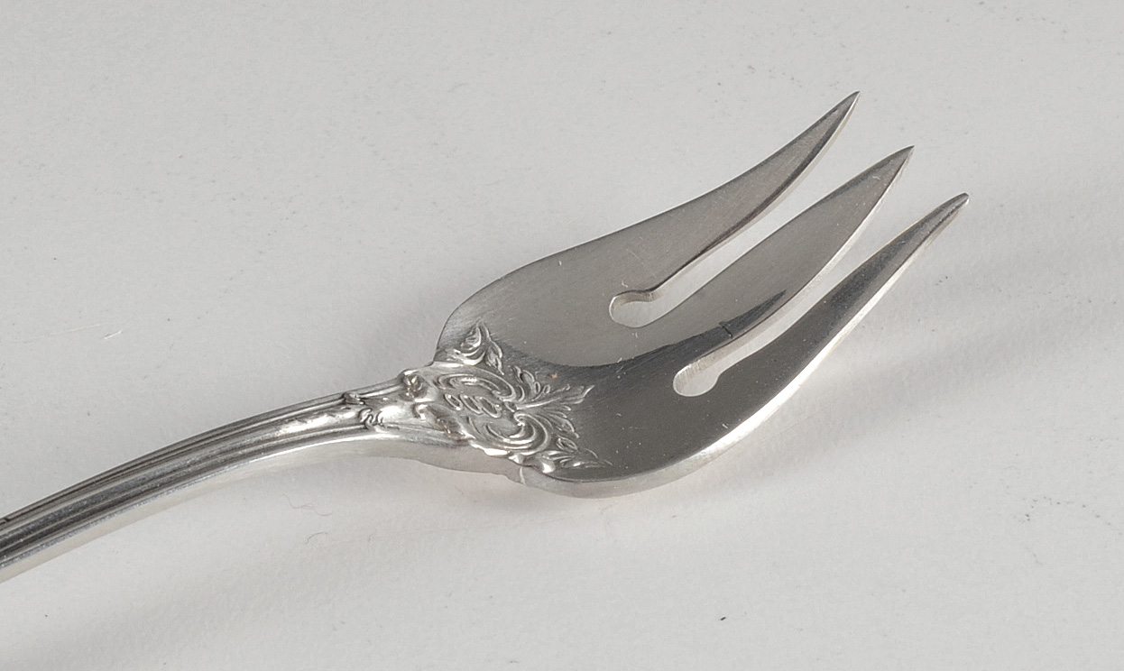 Reed & Barton Sterling Silver "Francis I" Flatware Set