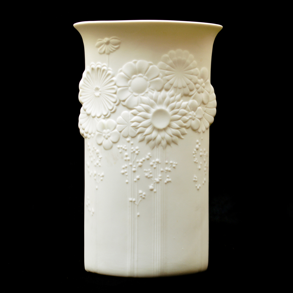 Kaiser West German Bisque Porcelain White Vase with Mod Flowers EBTH