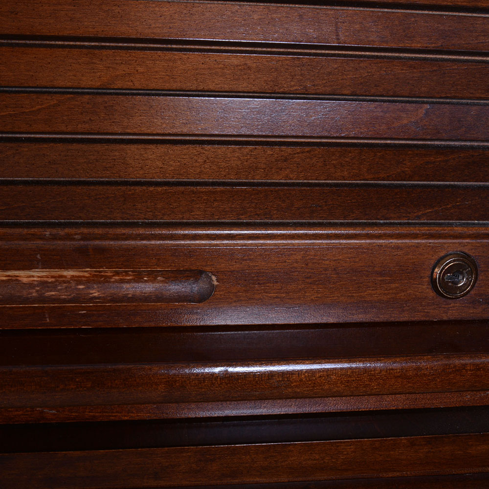 Riverside Furniture Veneer Roll Top Computer Desk with Chair