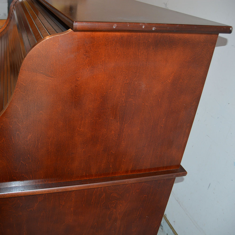 Riverside Furniture Veneer Roll Top Computer Desk with Chair