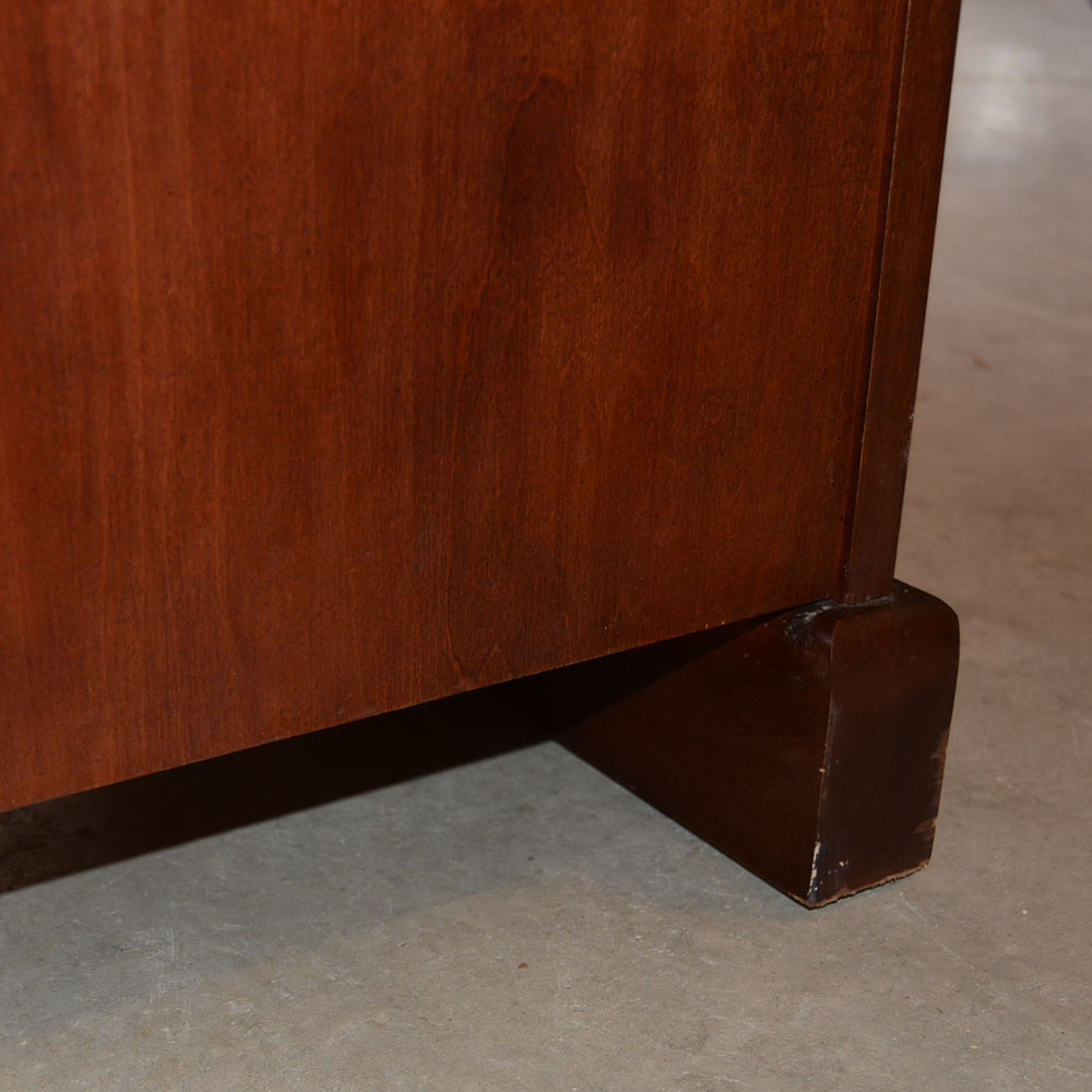 Riverside Furniture Veneer Roll Top Computer Desk with Chair