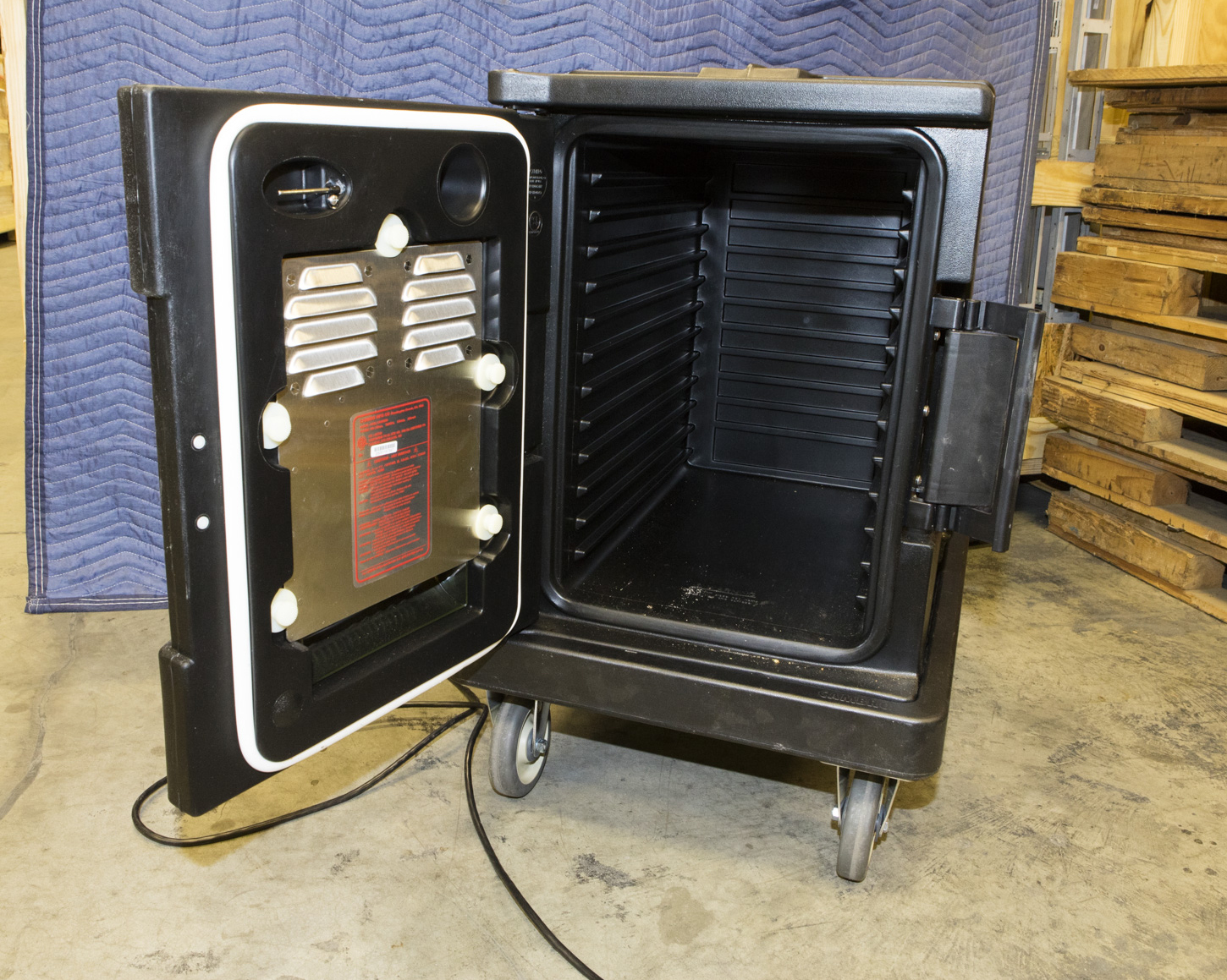 Cambro Camcarrier UPC400110 Pan Carrier