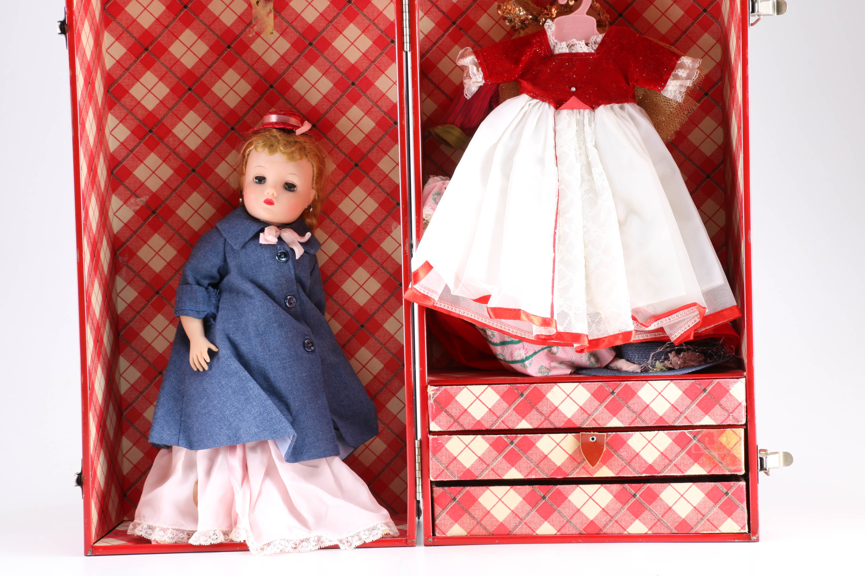 Madame Alexander Elise Doll With Trunk and Accessories