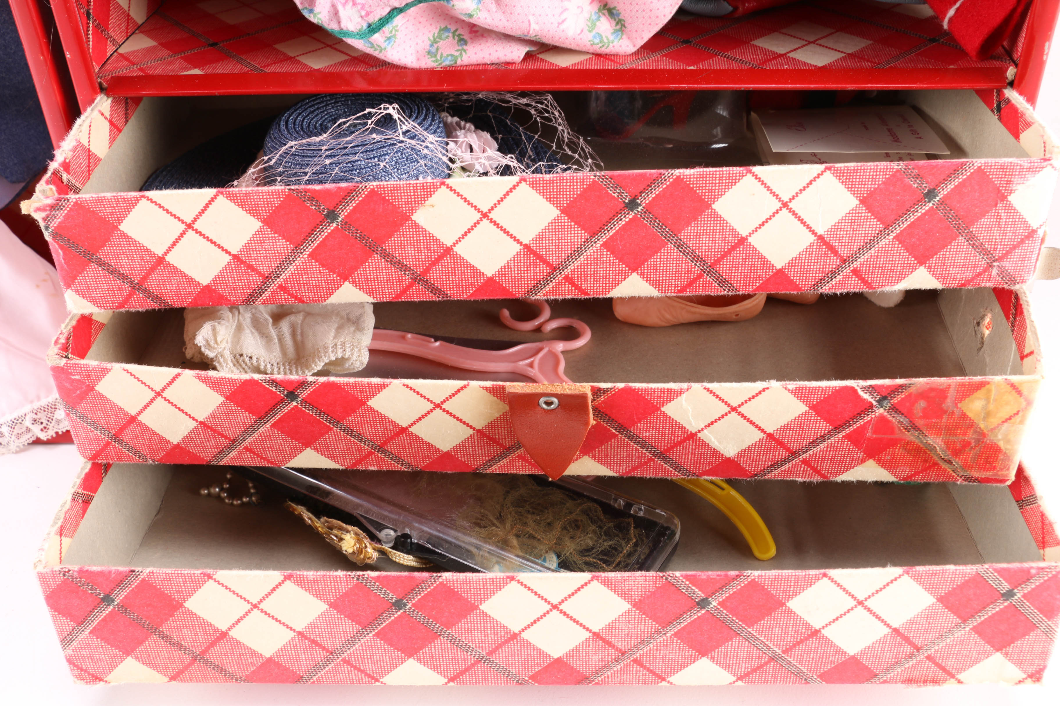 Madame Alexander Elise Doll With Trunk and Accessories