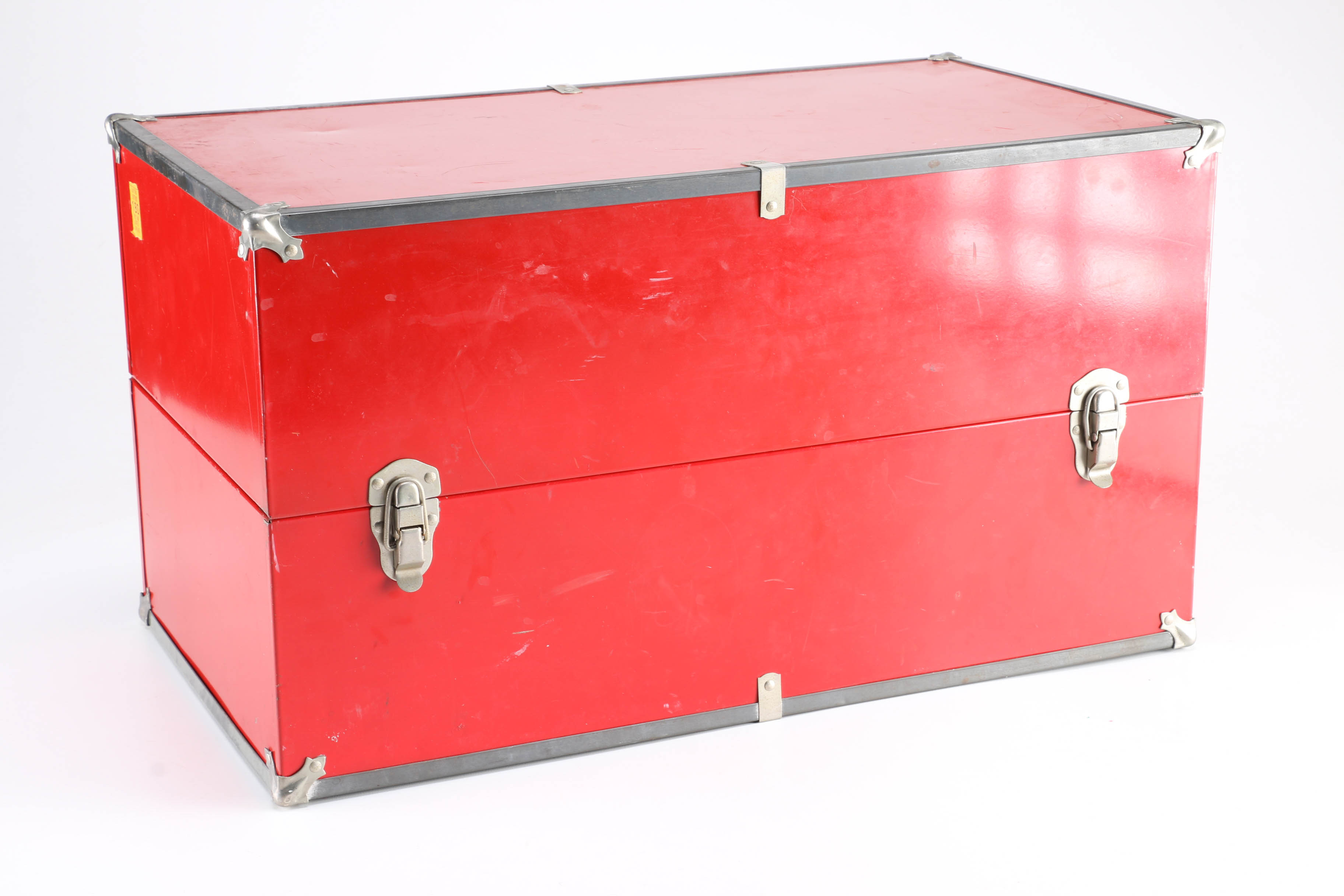 Madame Alexander Elise Doll With Trunk and Accessories