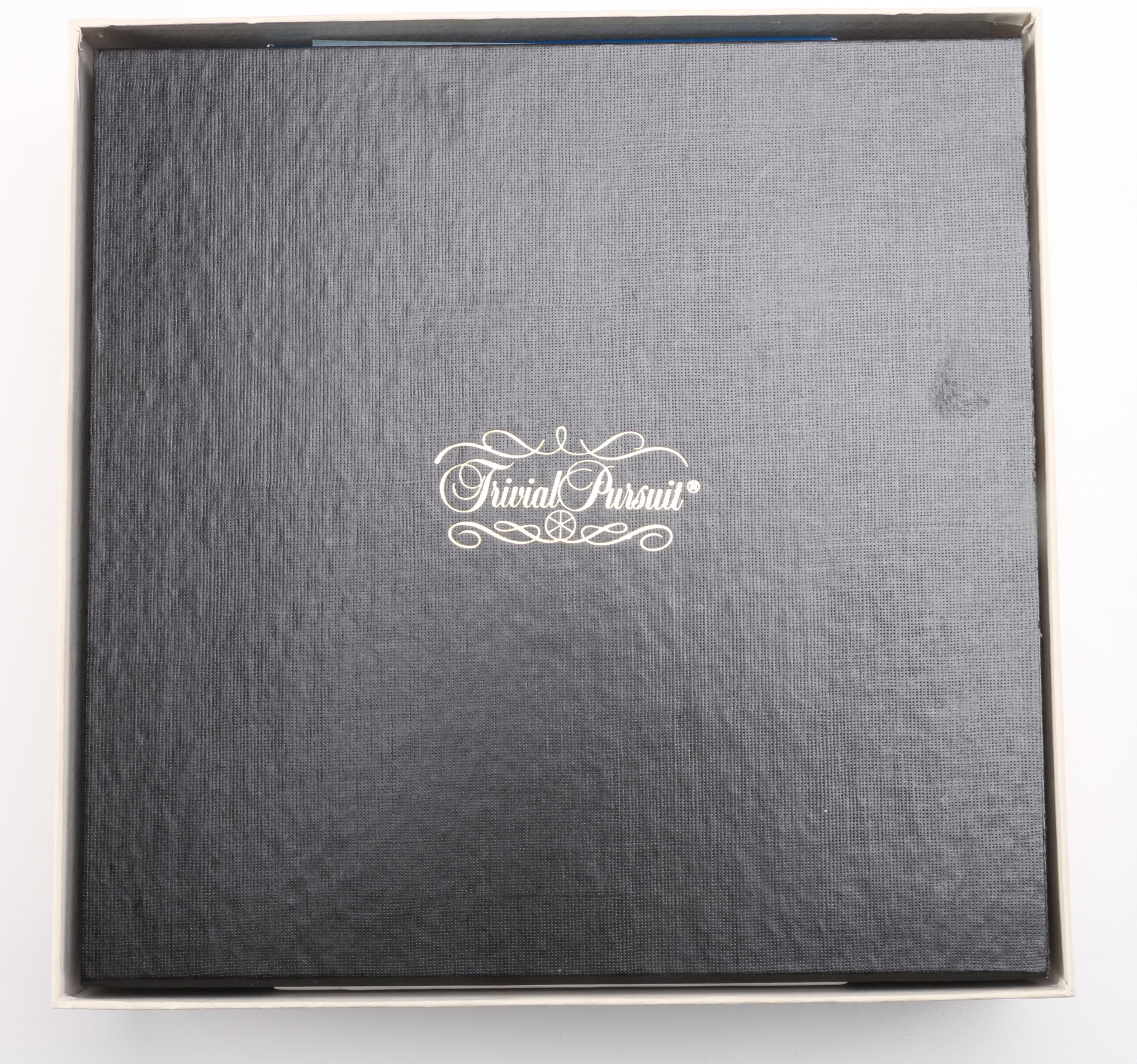 Vintage "Scrabble" and "Trivial Pursuit" Games