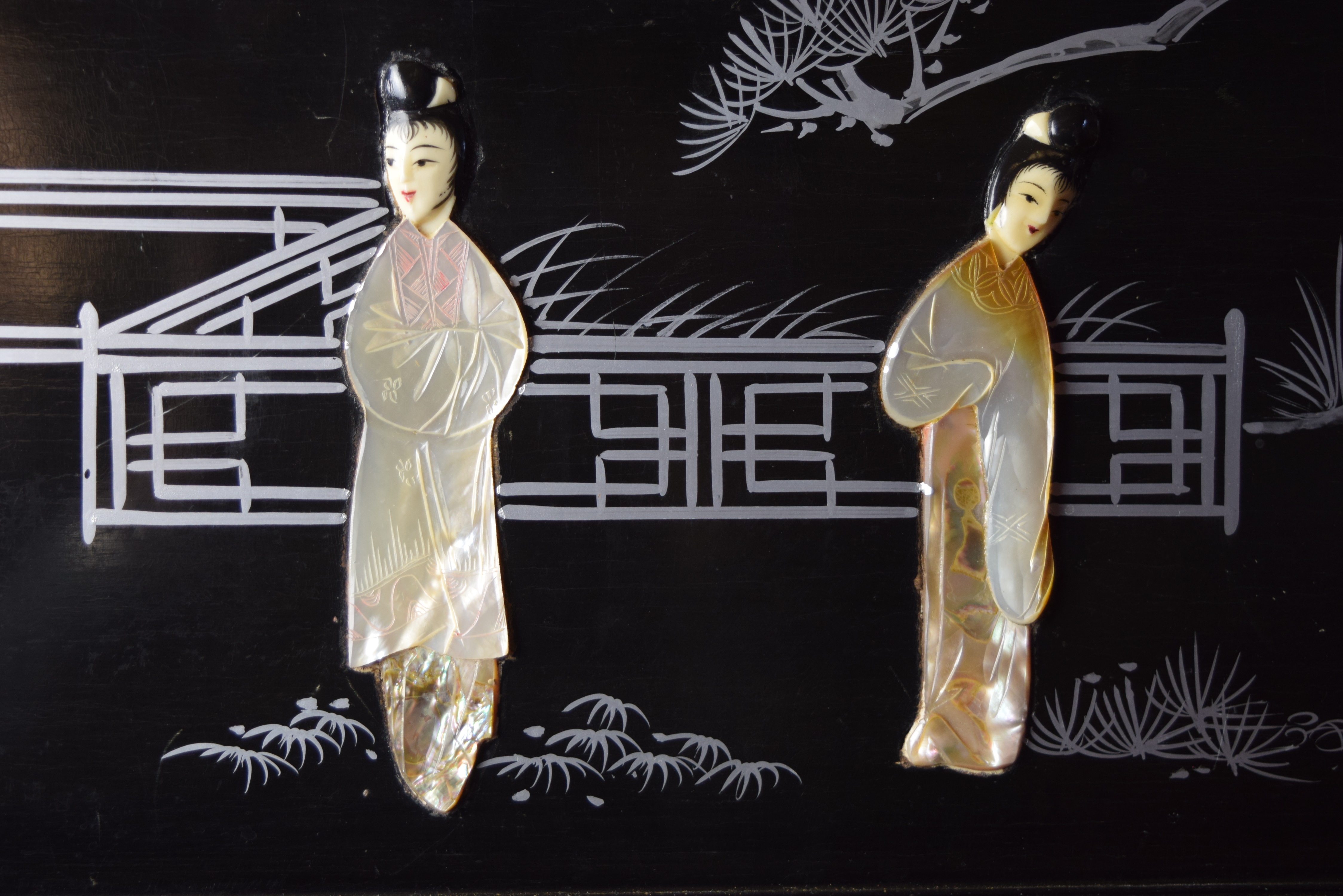 Vintage Chinese Black Lacquer Bar with Mother Of Pearl Courtesans