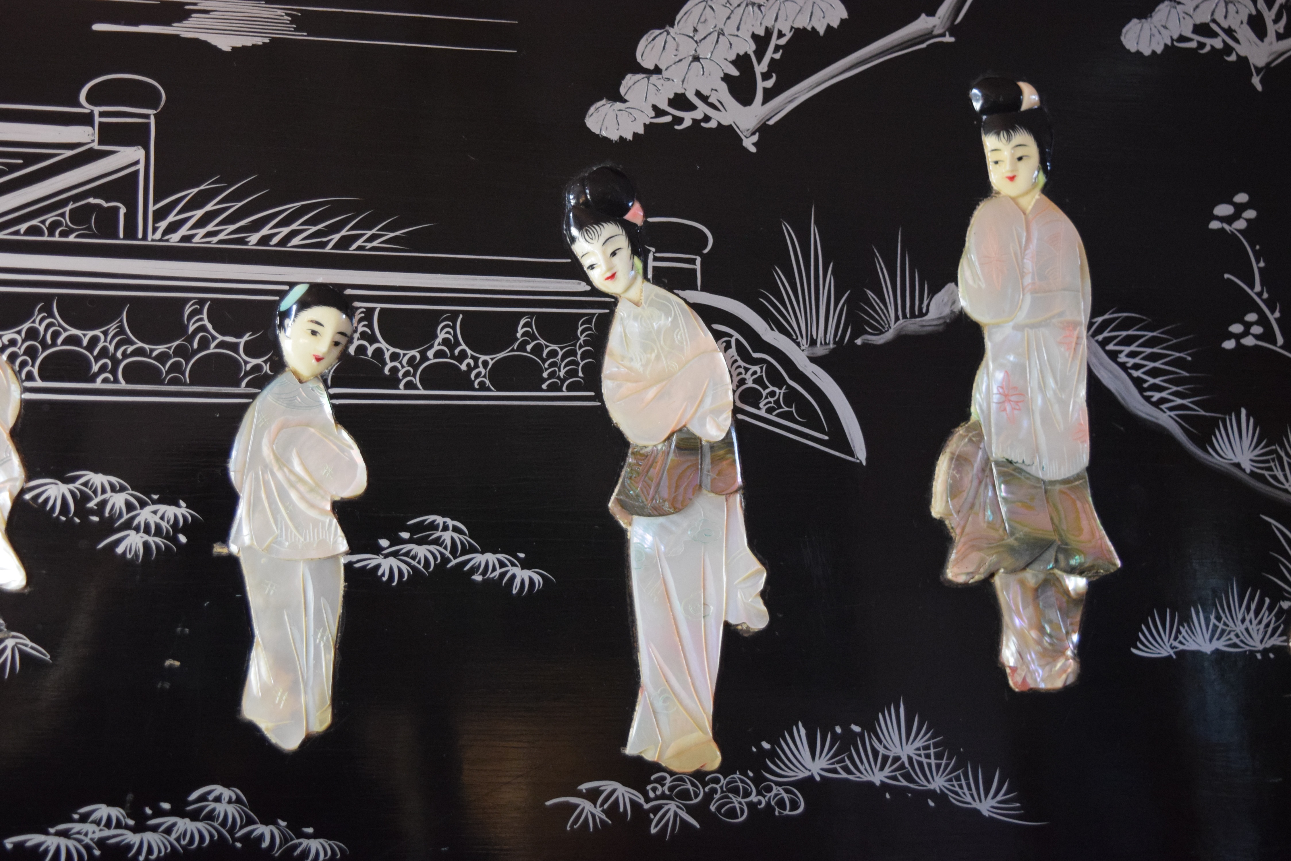 Vintage Chinese Black Lacquer Bar with Mother Of Pearl Courtesans