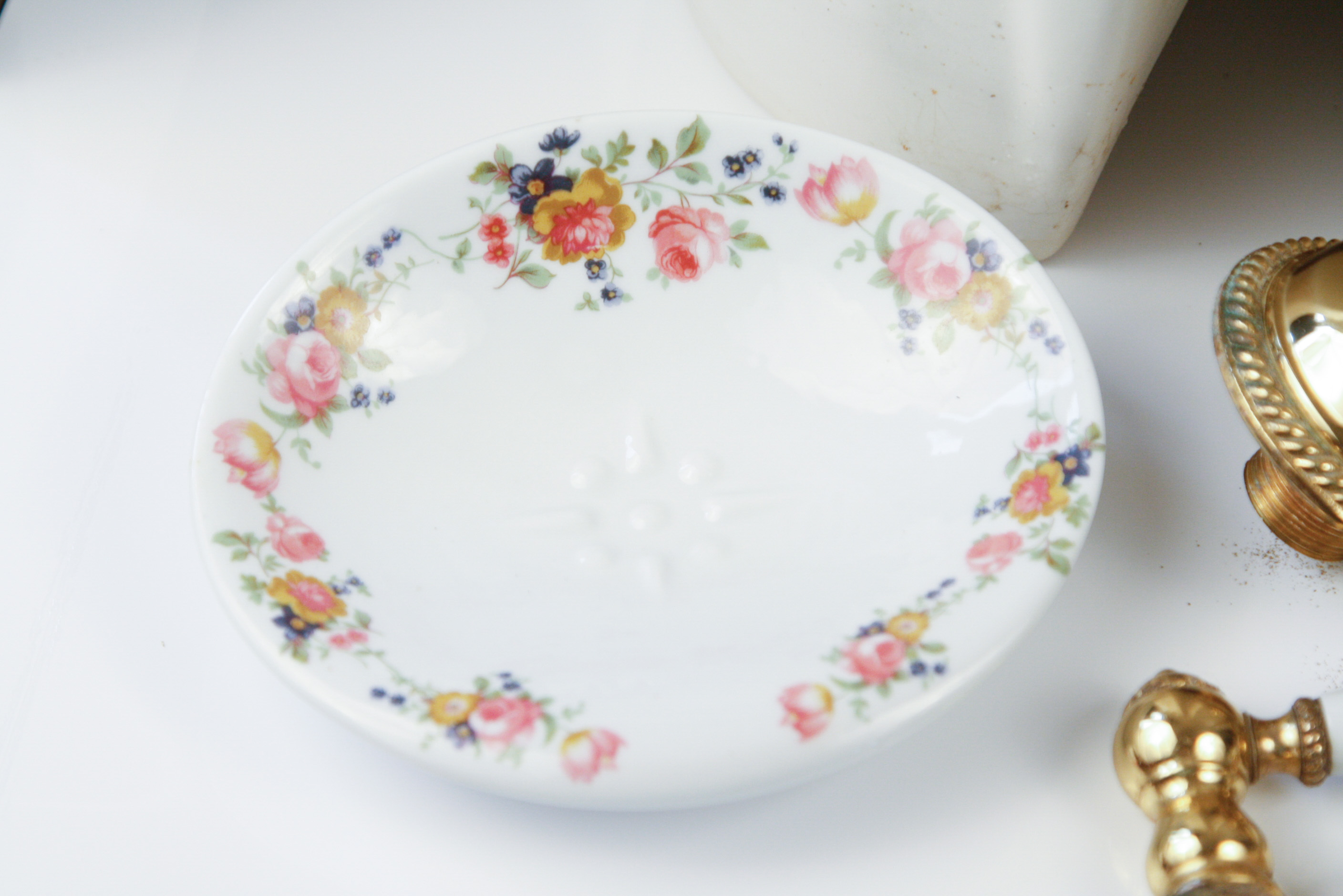 Porcelain Floral Vessel Sink with Matching Fixtures