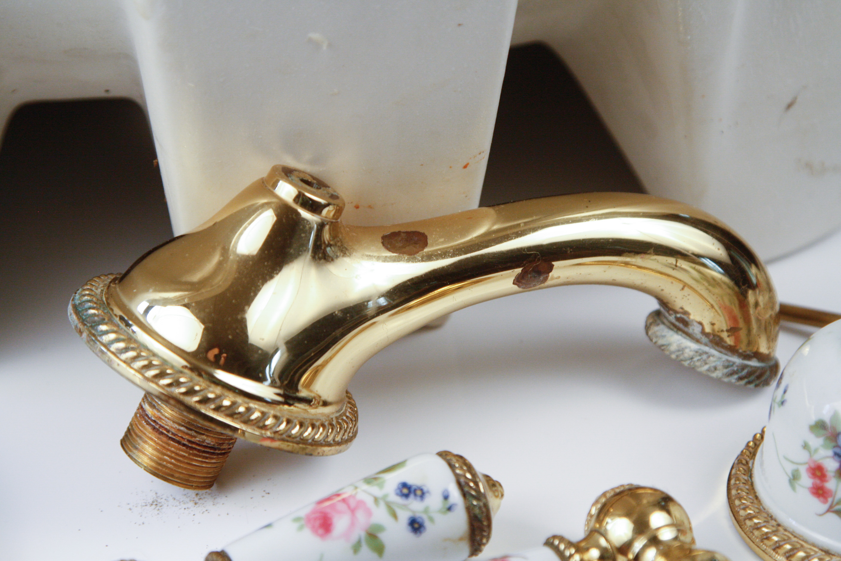 Porcelain Floral Vessel Sink with Matching Fixtures