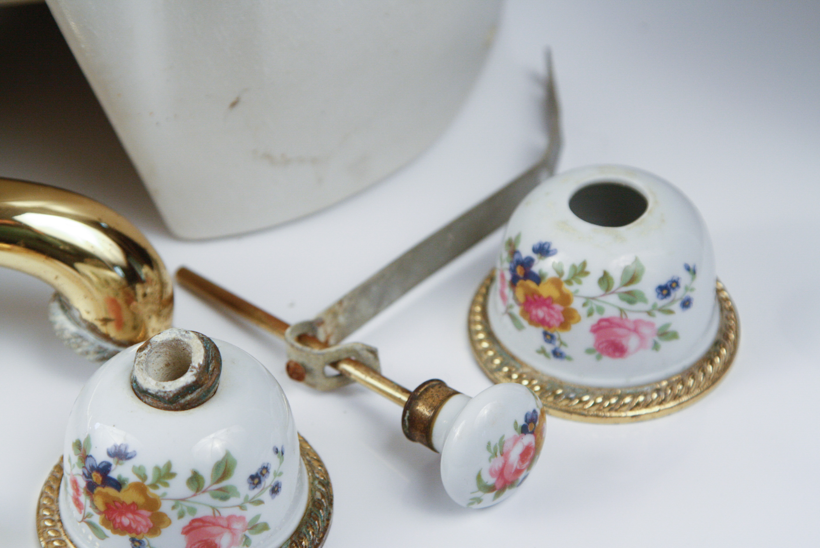 Porcelain Floral Vessel Sink with Matching Fixtures