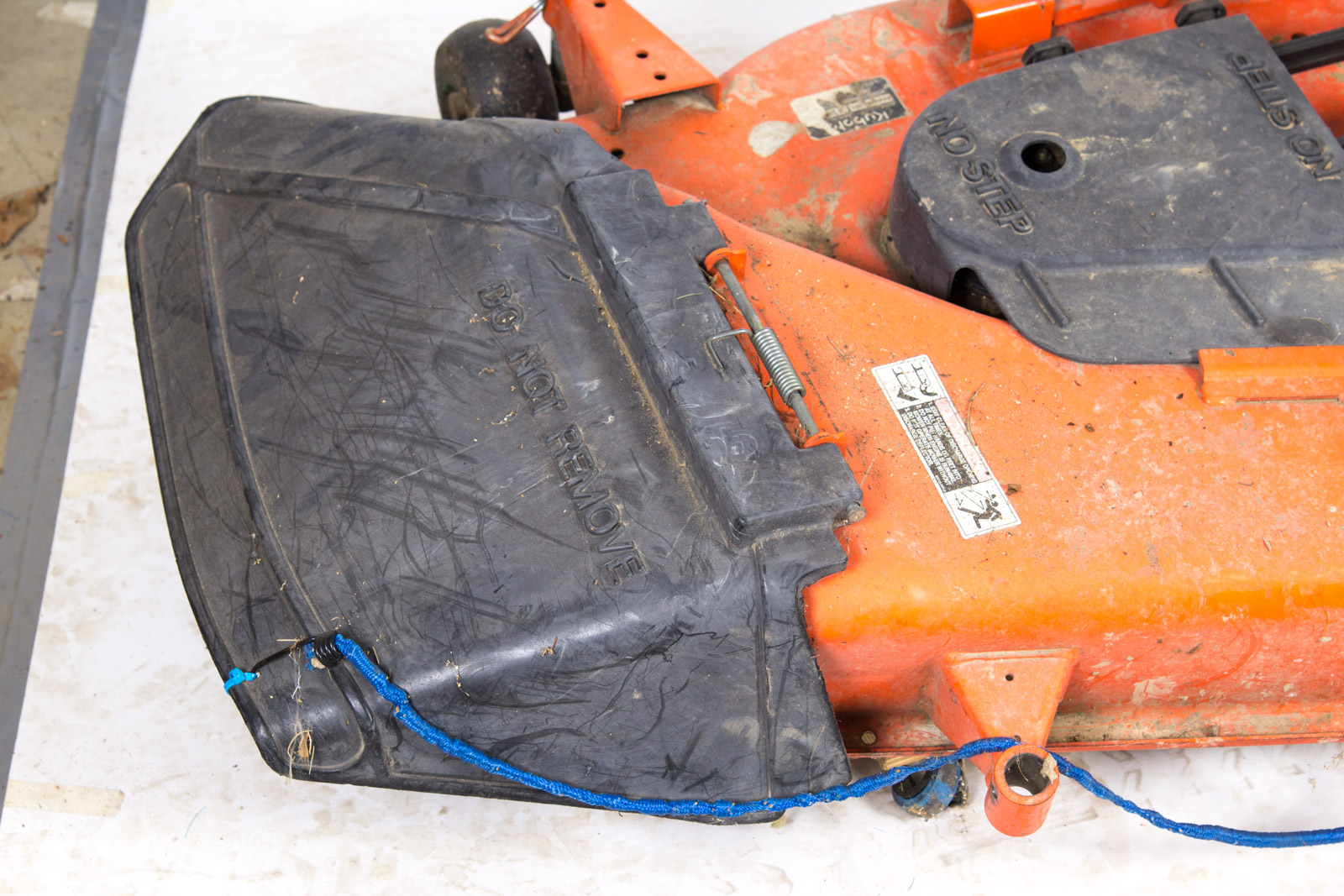 Kubota RCK60B23BX 60-Inch Mower Deck