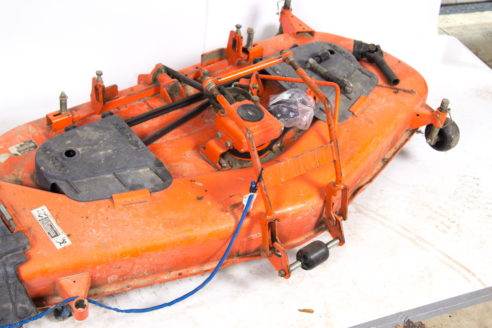 Kubota RCK60B23BX 60-Inch Mower Deck