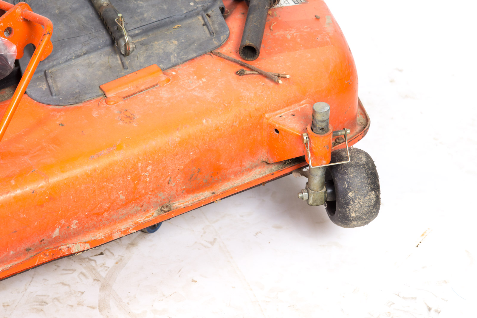 Kubota RCK60B23BX 60-Inch Mower Deck