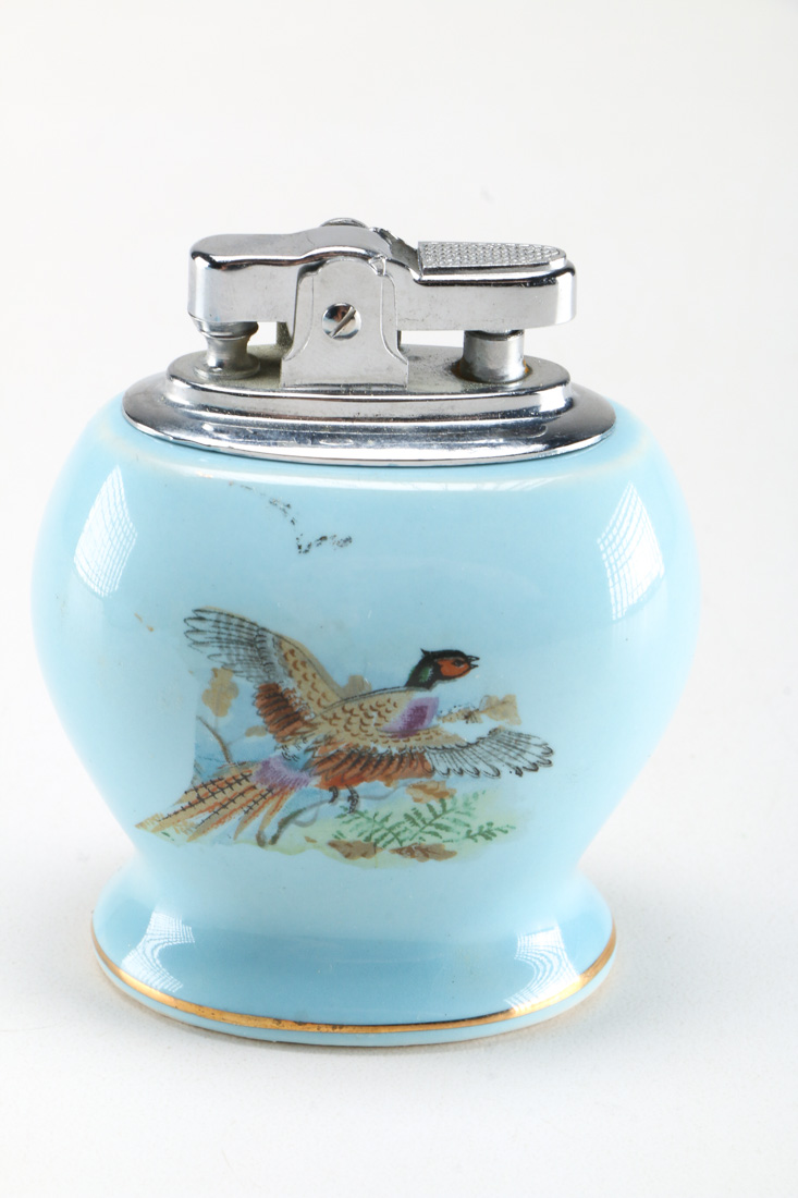 Japanese Porcelain Pheasant Themed Desk Smoking Set