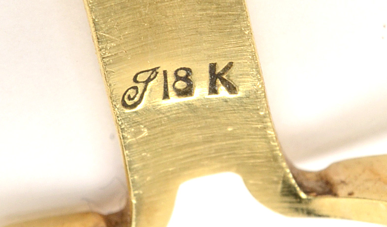 18K Yellow Gold Modernist Natural Malachite Ring