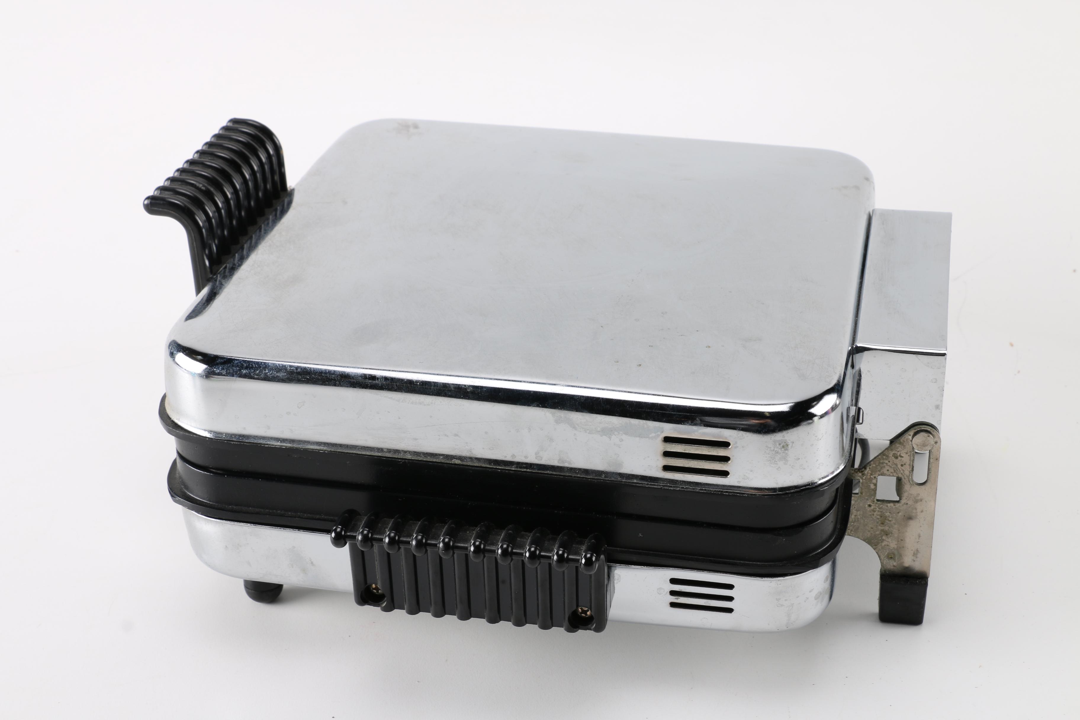 Electric Kettle and VillaWare Belgian Waffle Maker