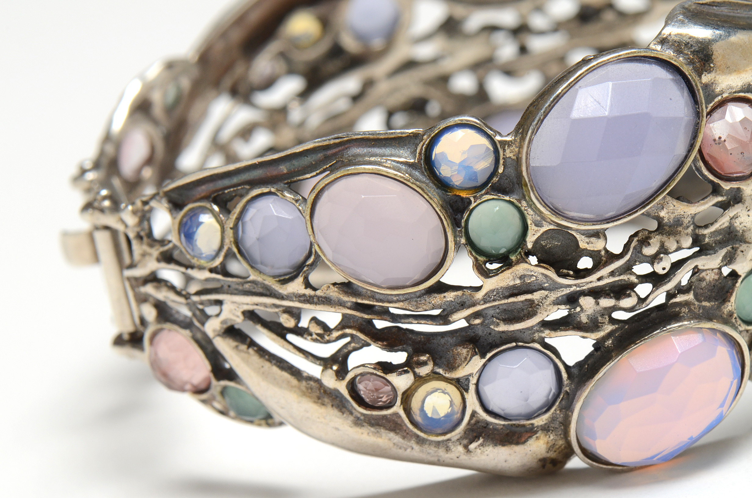 Sterling Silver Poran Gaaton Hinged Cuff with Synthetic Stones