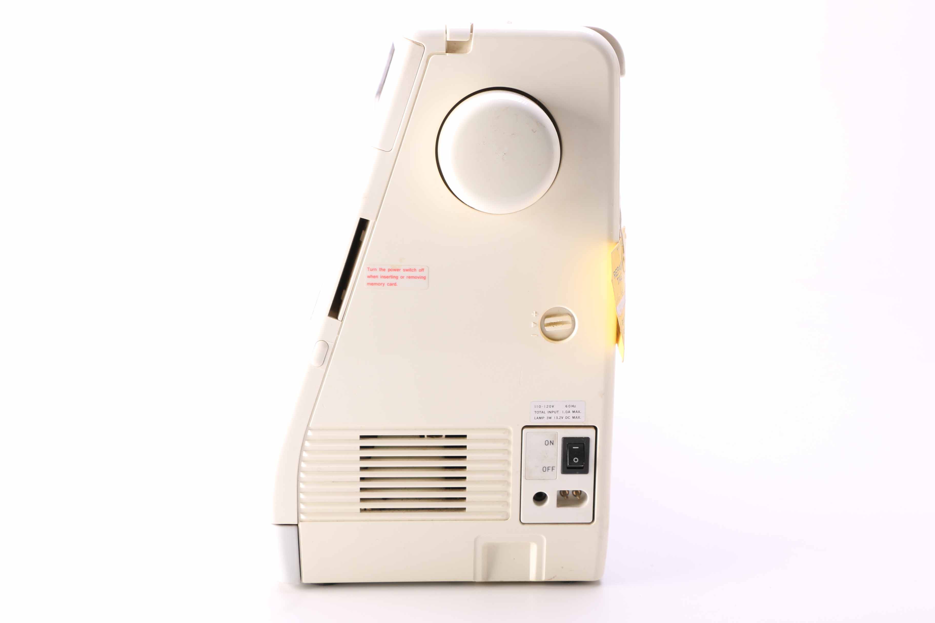 Memory Craft Programmable Sewing Machine