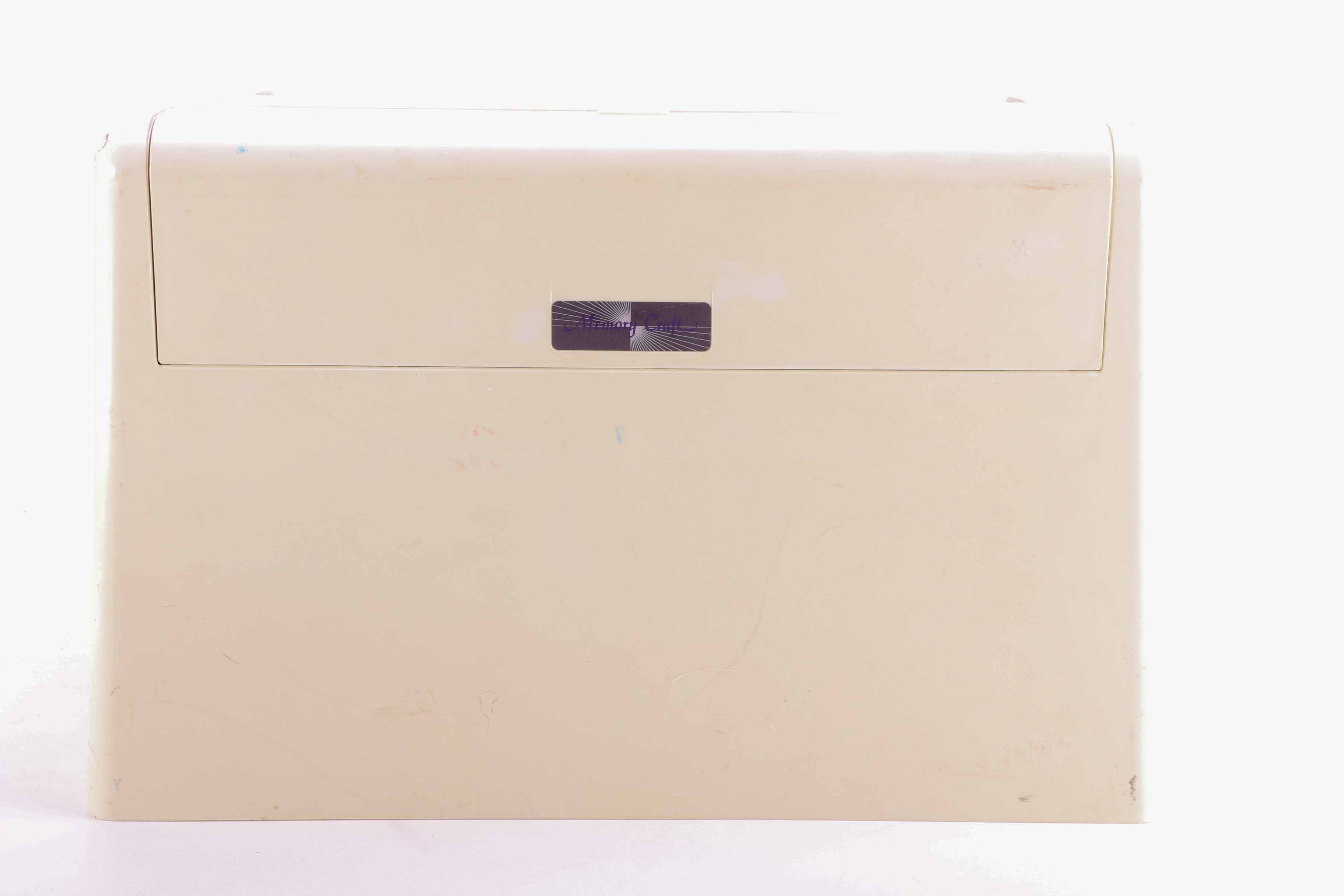 Memory Craft Programmable Sewing Machine