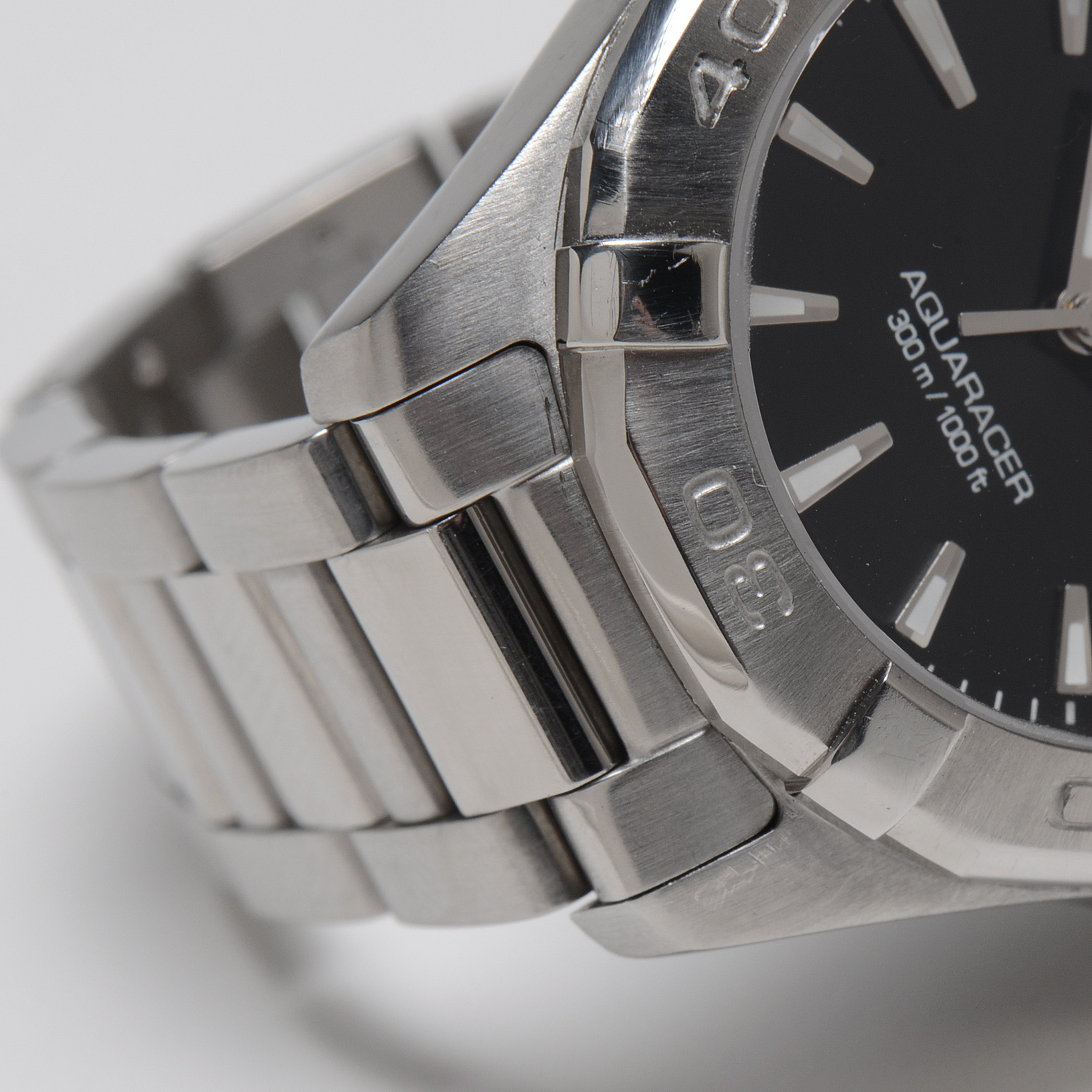 Women's Tag Heuer Aquaracer 300m Stainless Steel Mid-Size Black 32mm Quartz Watch