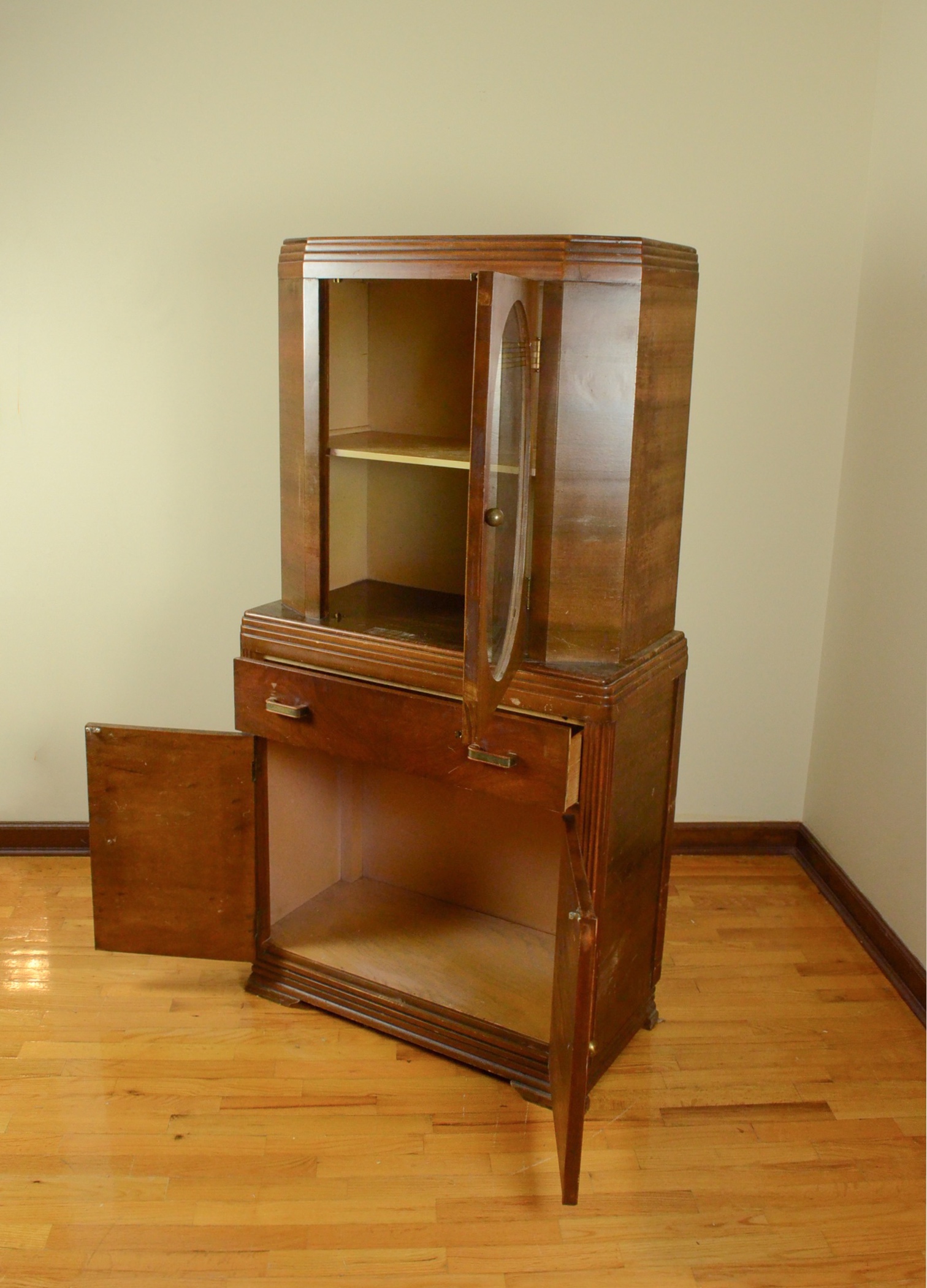 Circa 1930s Art Deco China Cabinet