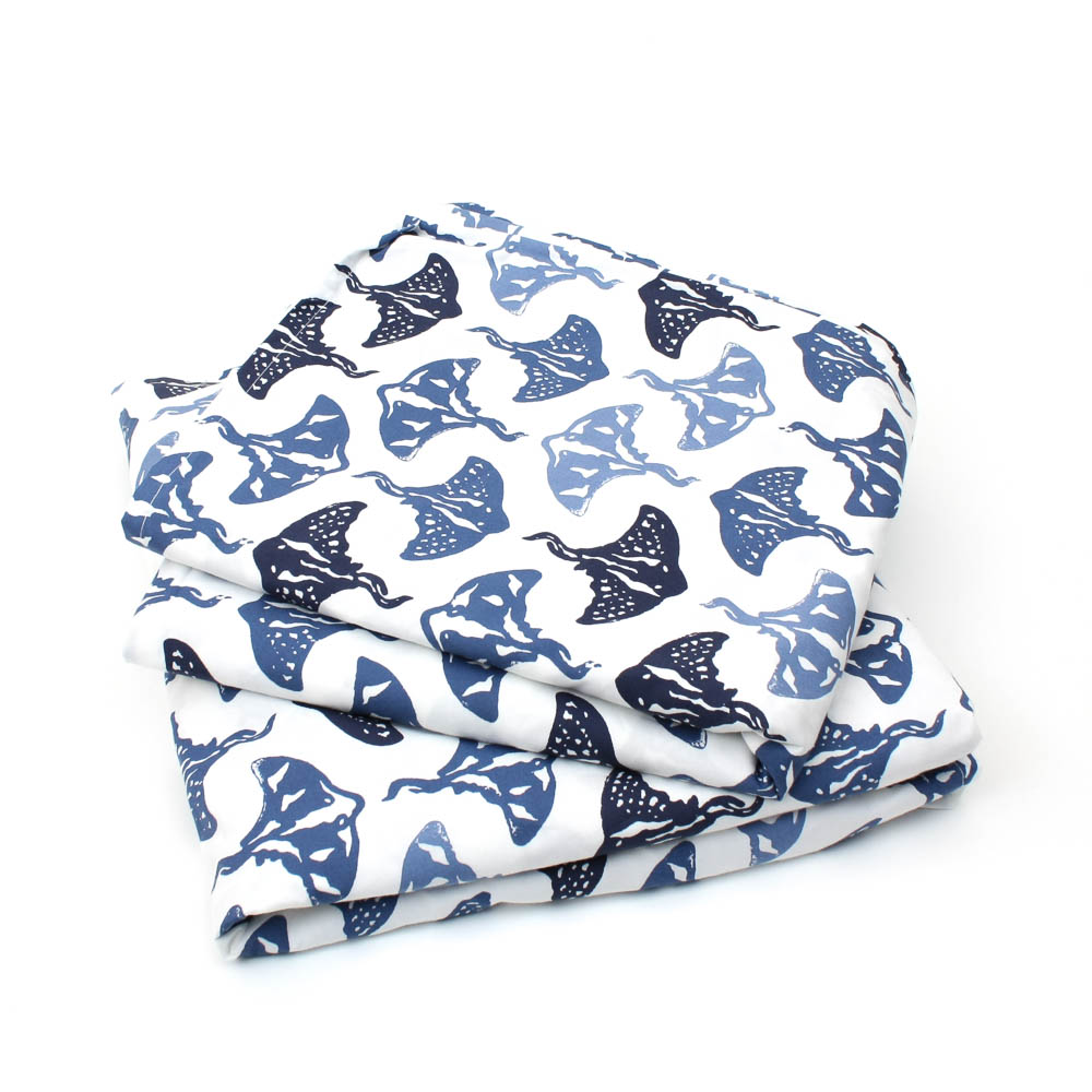 Pottery Barn Kids Queen Size Sheet Set